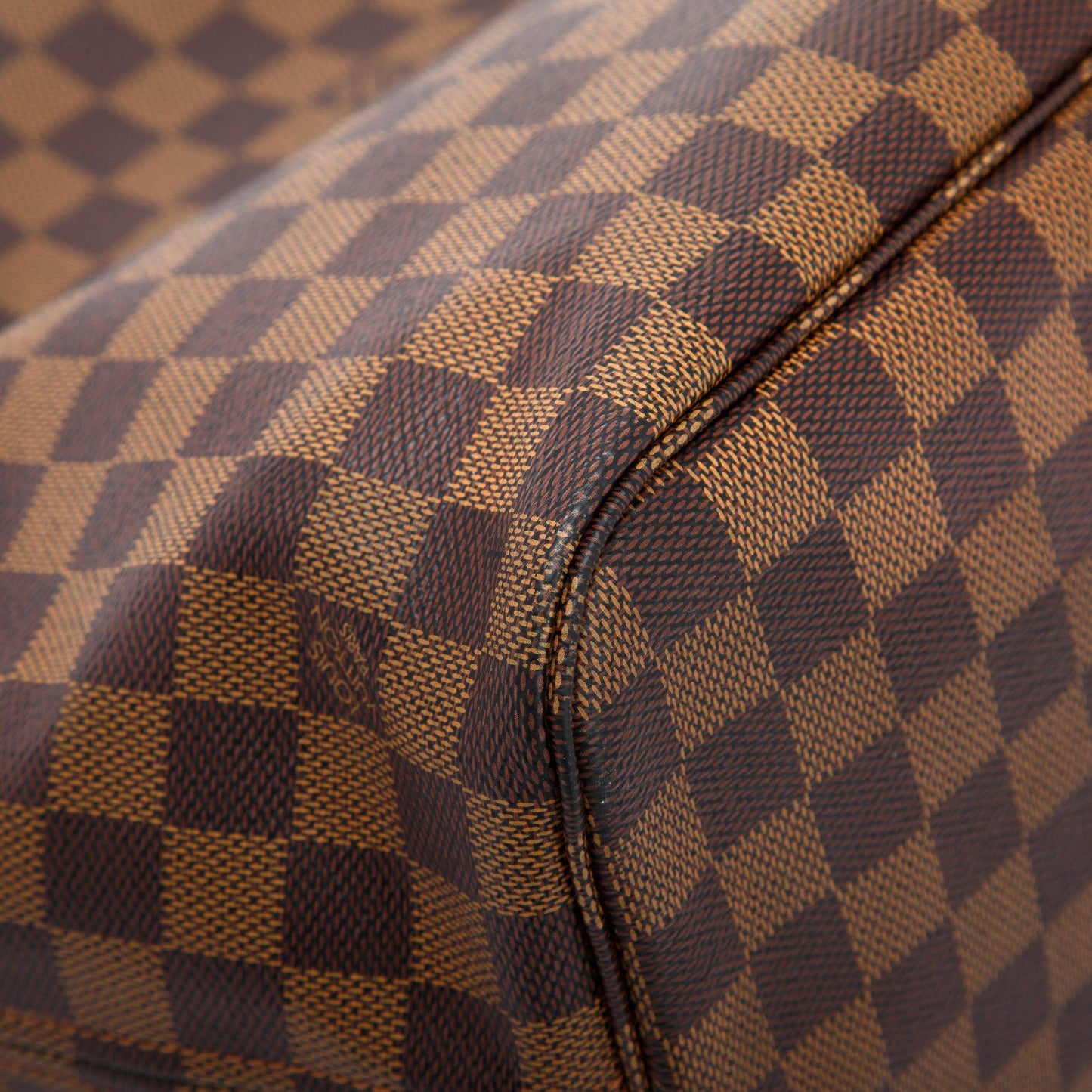Louis Vuitton Damier Ebene Neverfull MM