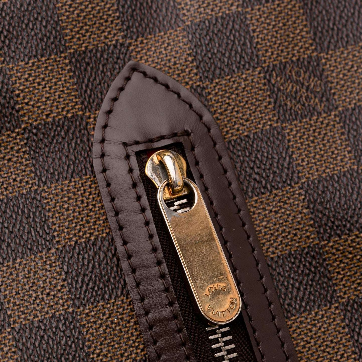 Louis Vuitton Damier Ebene Saleya GM (SHG-Ak1ZIk)