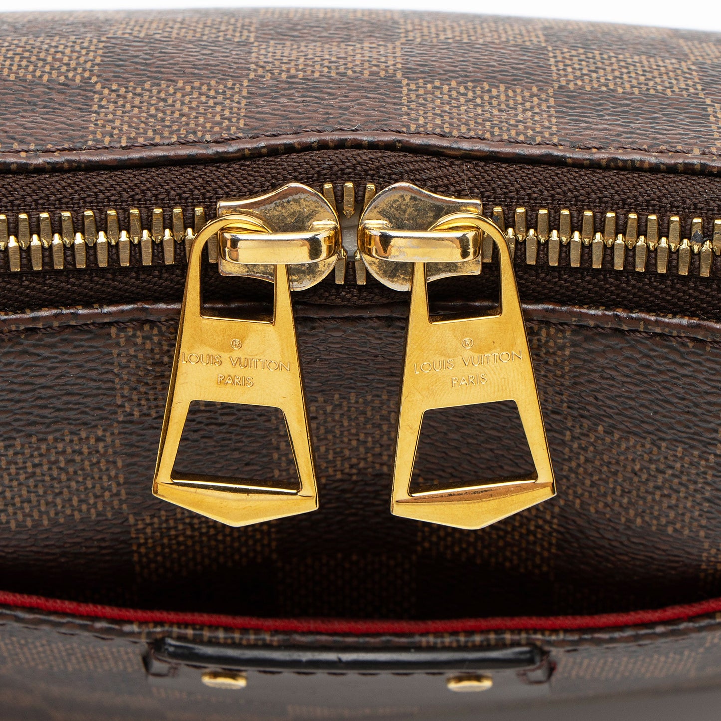 Louis Vuitton Damier Ebene South Bank Besace Shoulder Bag (SHF-rA4Tud)
