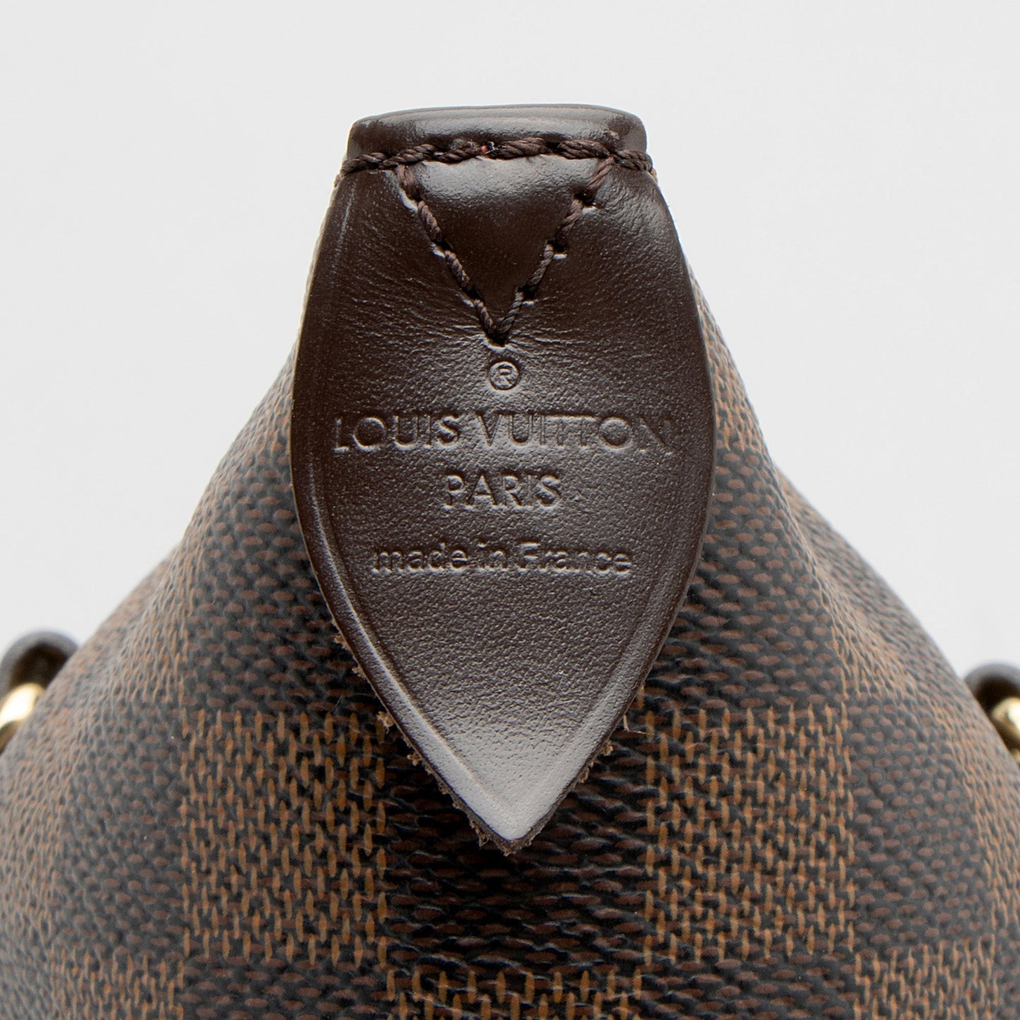 Louis Vuitton Damier Ebene Totally MM Tote (SHF-3N2ztC)
