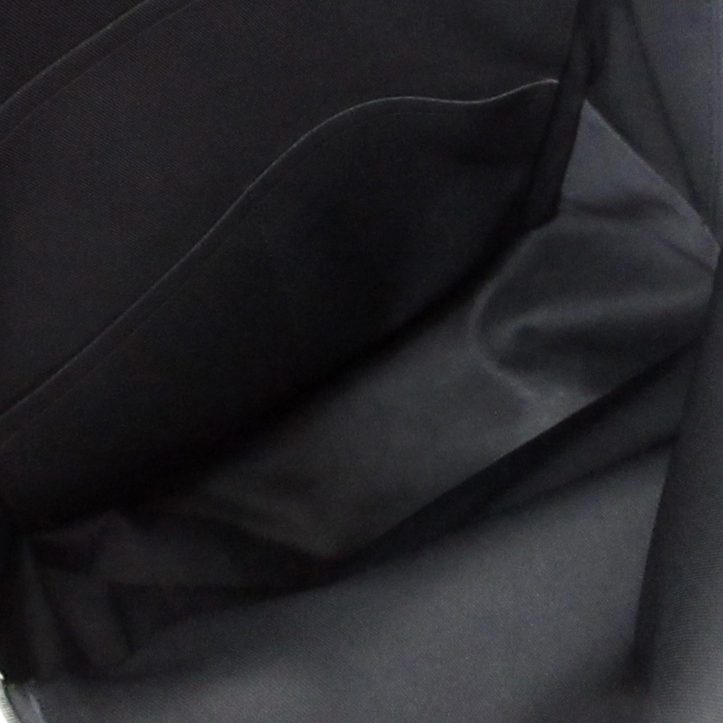 Louis Vuitton Damier Infini Avenue Backpack (SHG-eDKQec)