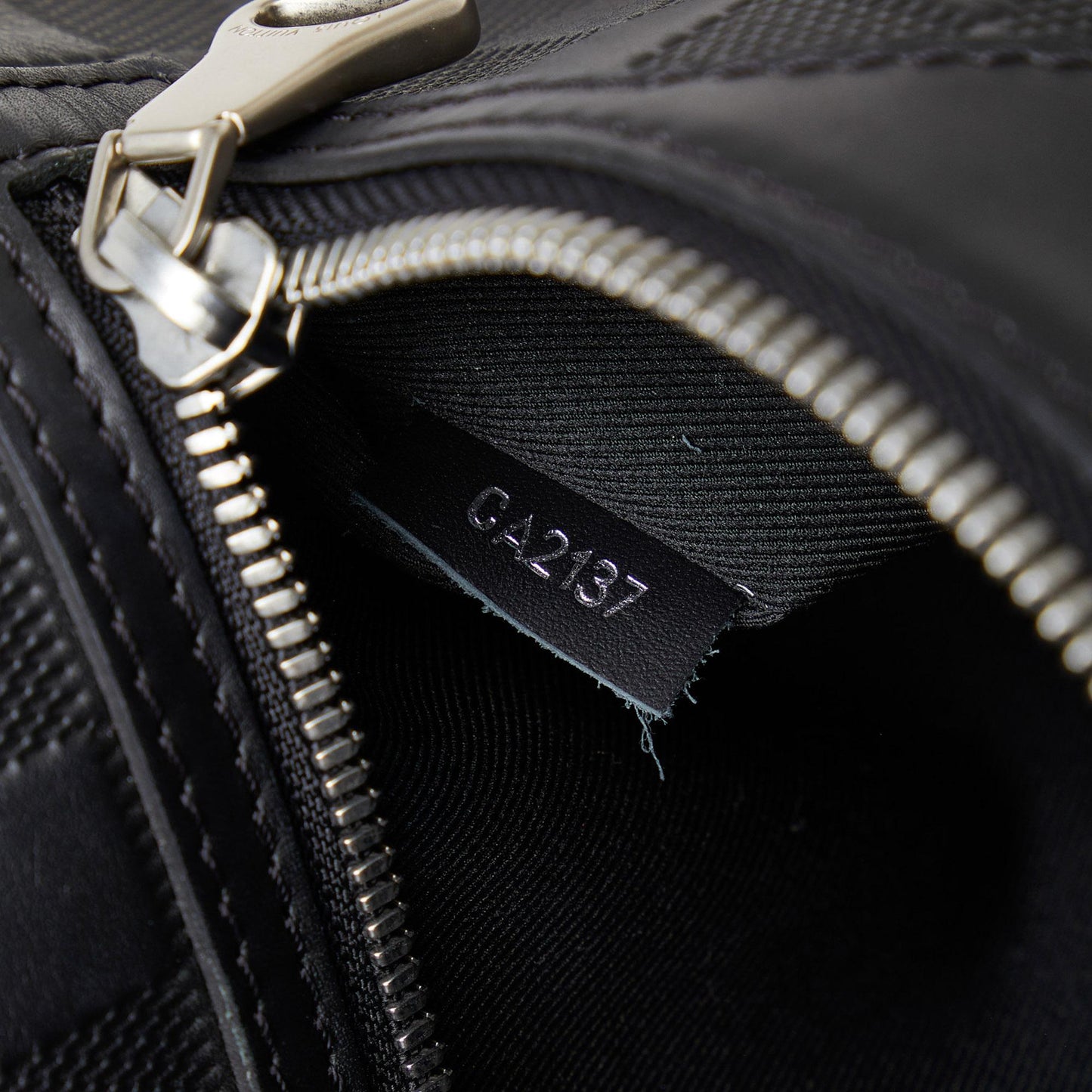 Louis Vuitton Damier Infini Avenue Backpack (SHG-f1qFqU)