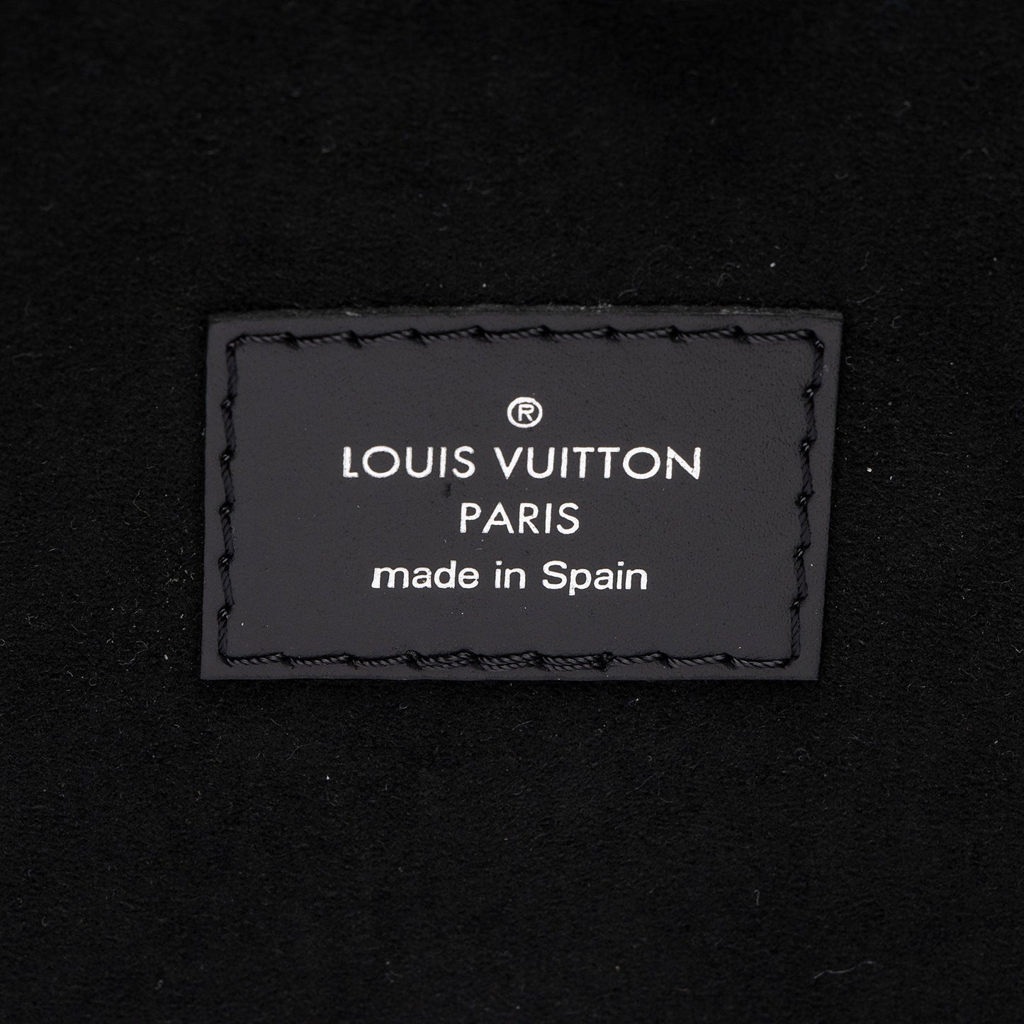 Louis Vuitton Epi Leather Neverfull MM Tote (SHF-r2vCkY)