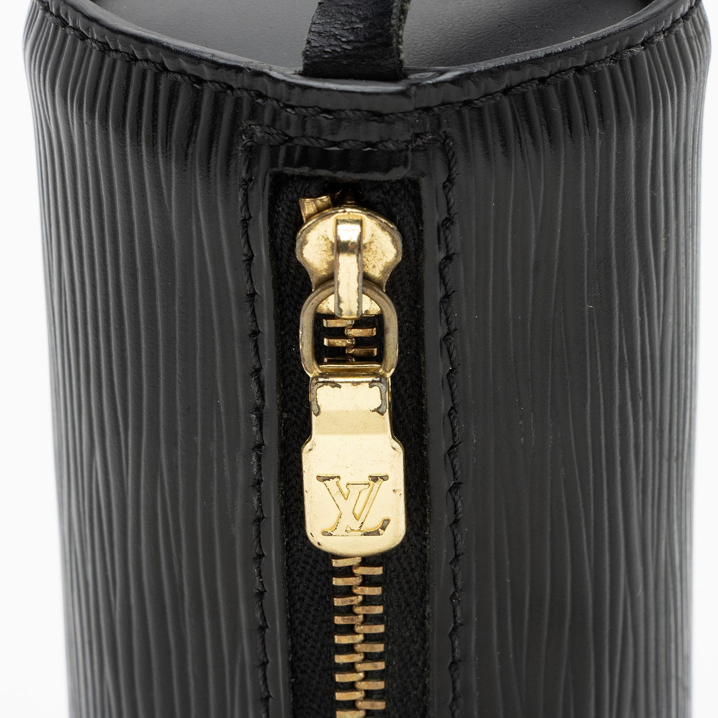Louis Vuitton Epi Leather Round Pochette