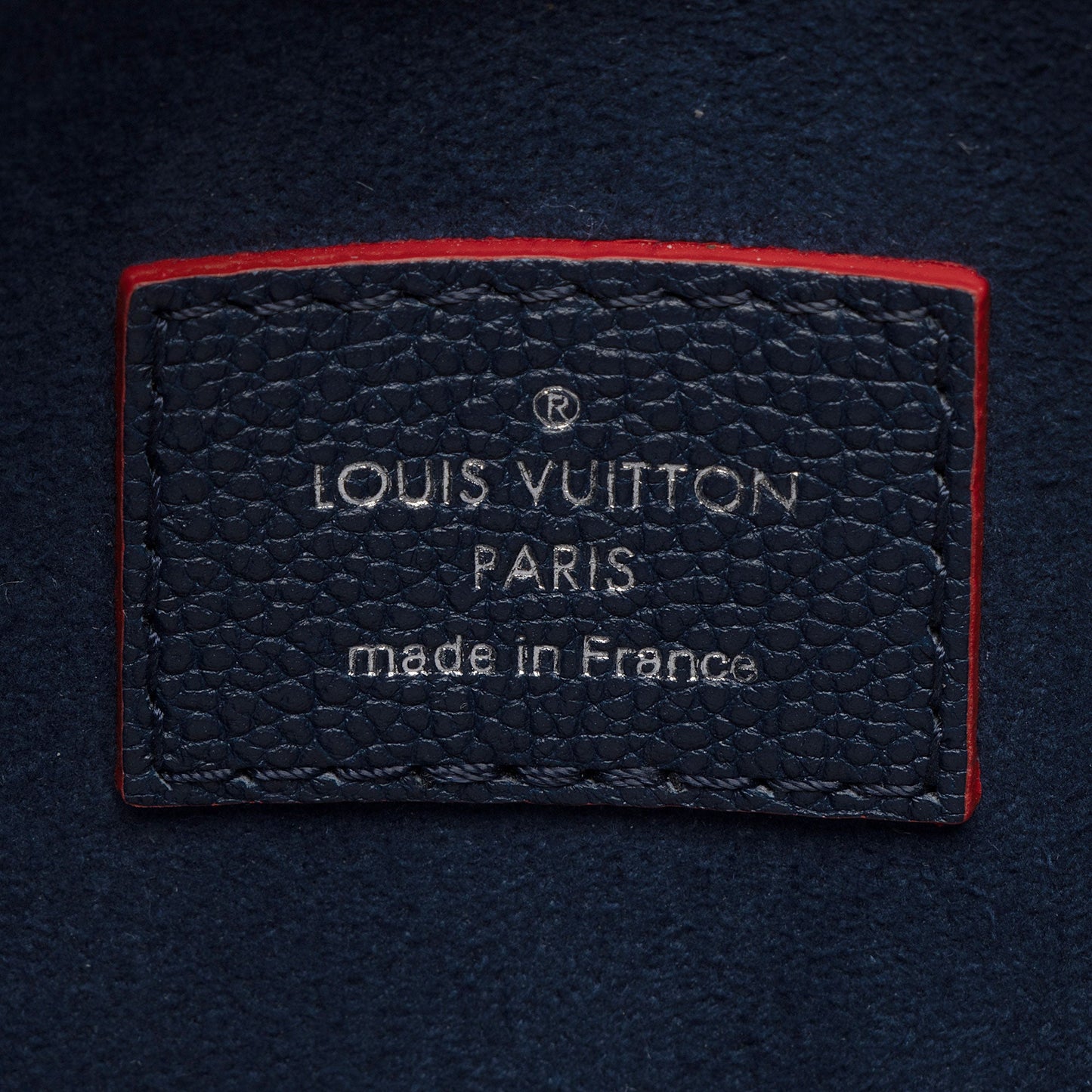 Louis Vuitton Epi Leather Twist Tote (SHF-4ToptI)