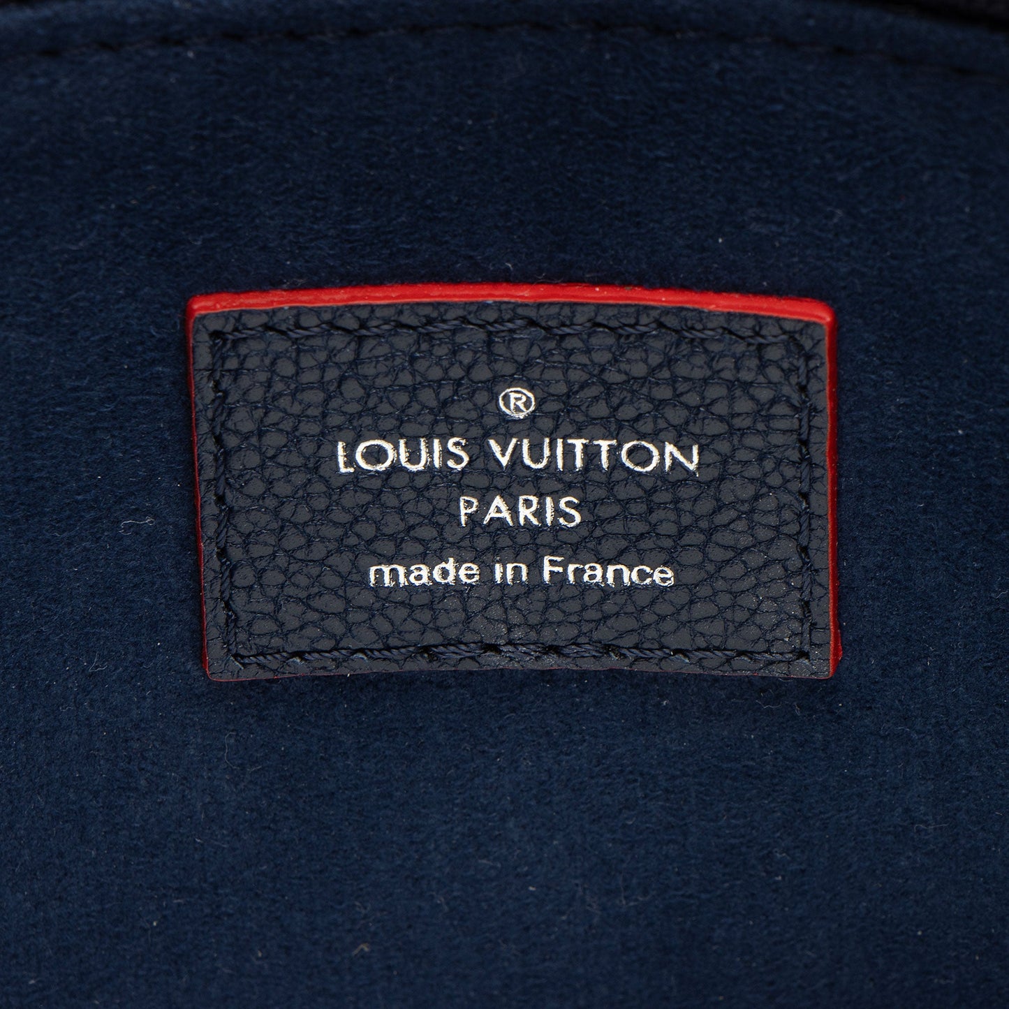 Louis Vuitton Epi Leather Twist Tote (SHF-1jm1h4)