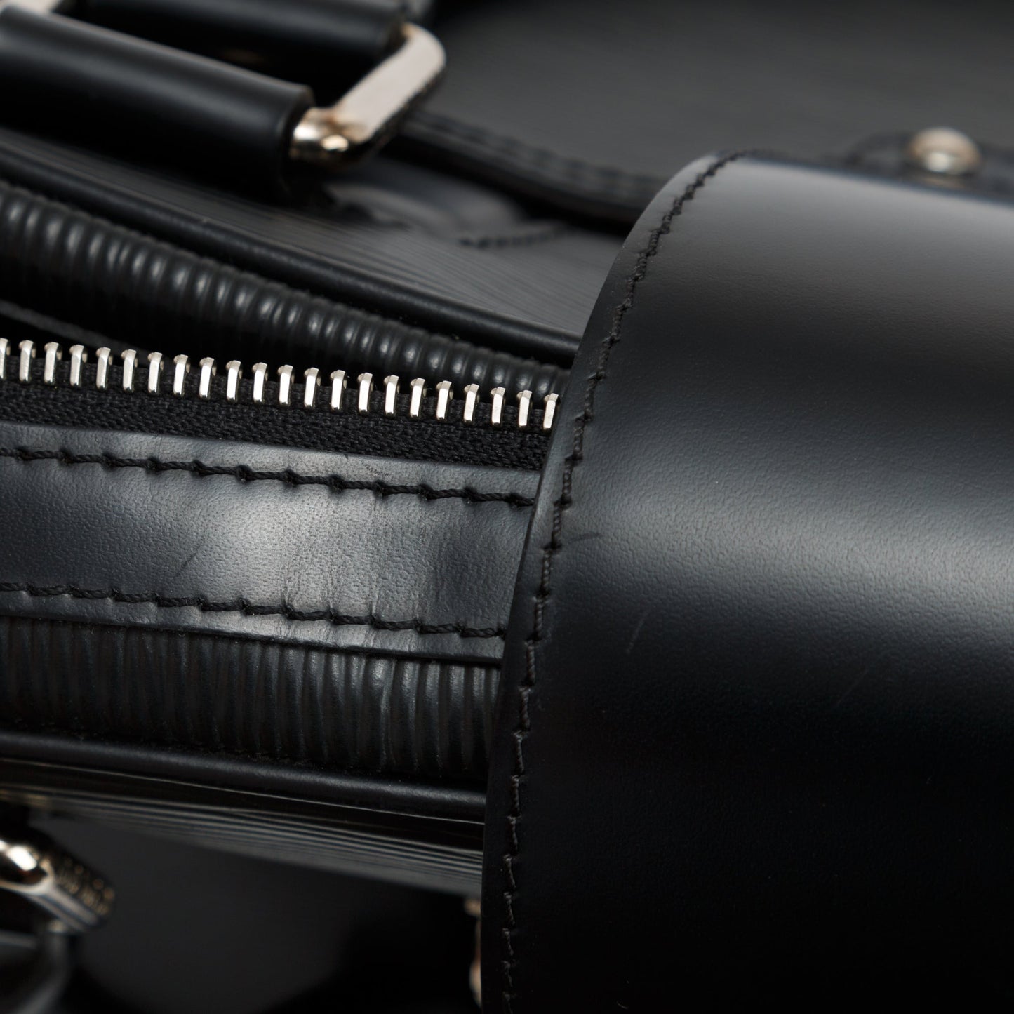Louis Vuitton Epi Montaigne Bowling GM