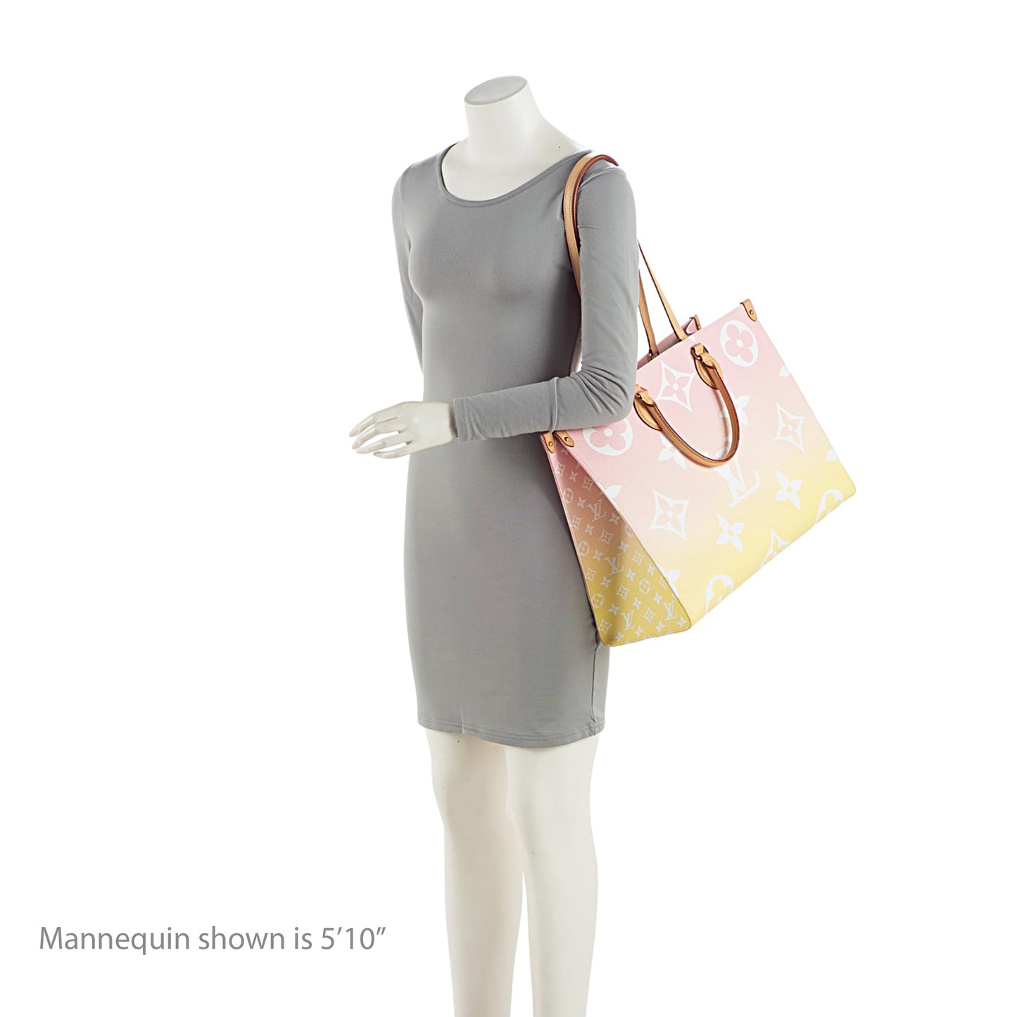 Louis Vuitton Giant Monogram Canvas By The Pool Onthego GM Tote (SHF-GW7dzi)