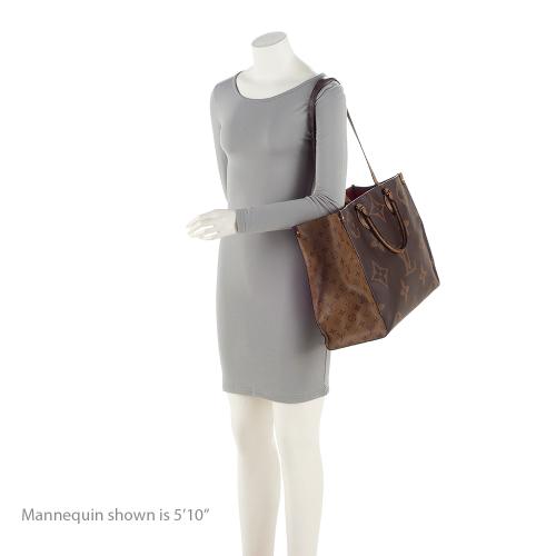 Louis Vuitton Giant Monogram Canvas Onthego GM Tote (SHF-23164)