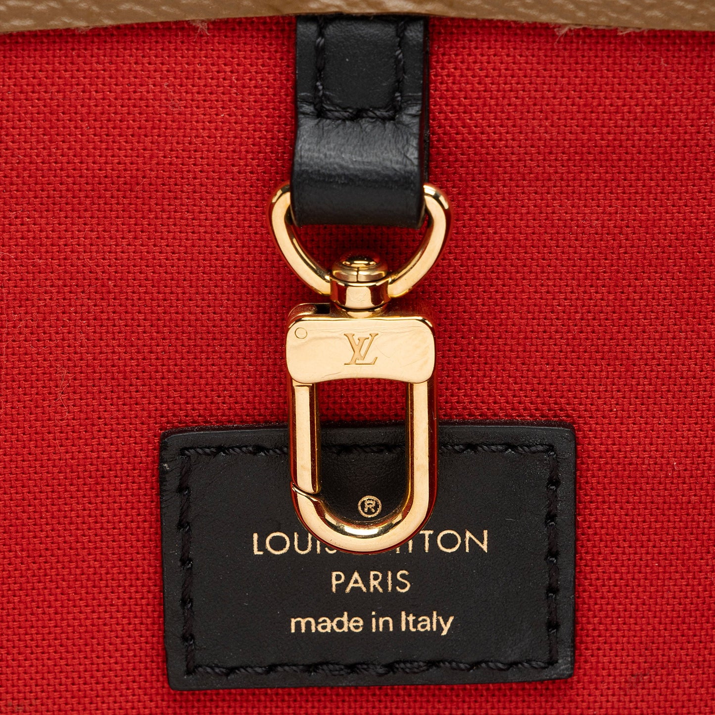 Louis Vuitton Giant Monogram Canvas Onthego GM Tote (SHF-aq3PTj)