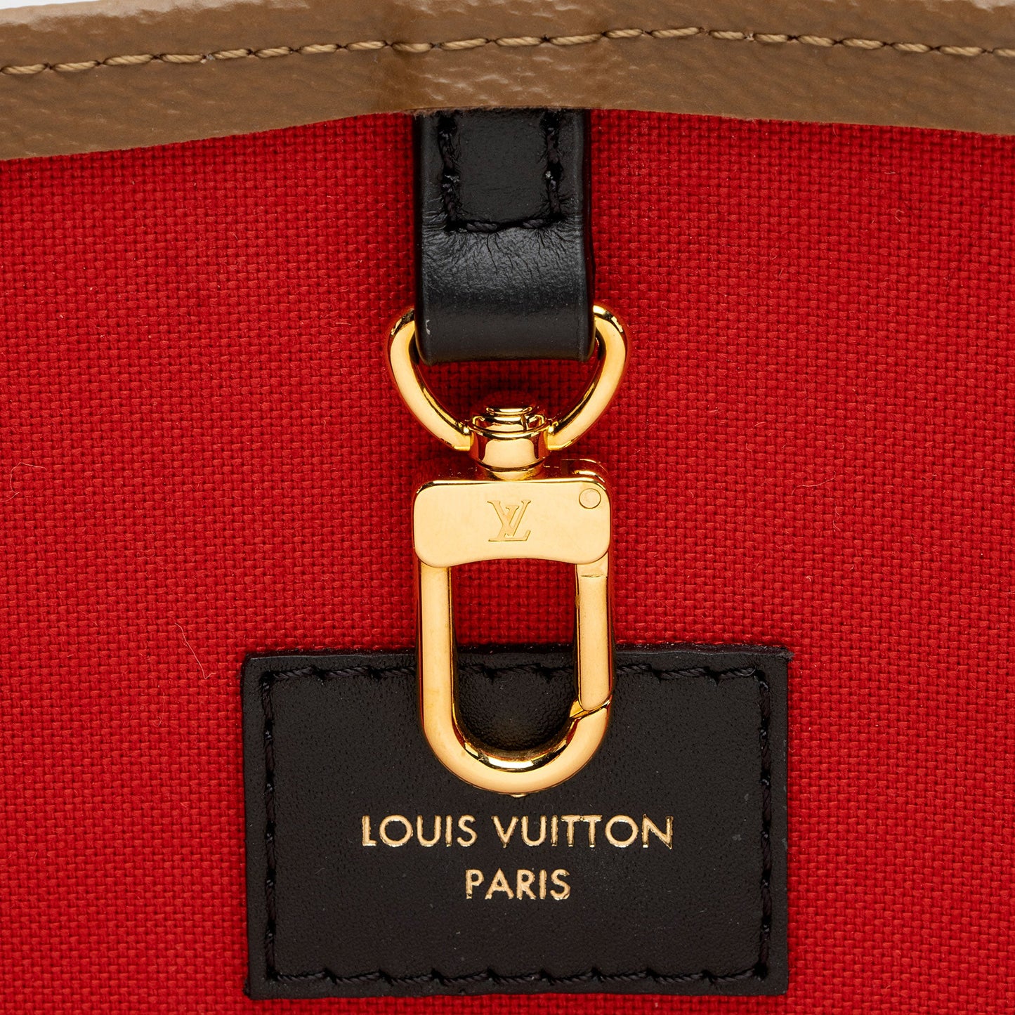 Louis Vuitton Giant Monogram Canvas Onthego GM Tote (SHF-cgdhIs)