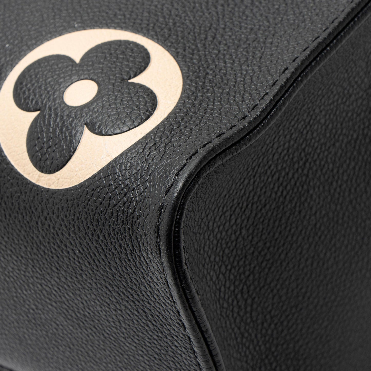 Louis Vuitton Giant Monogram Empreinte Bicolor Onthego MM Tote