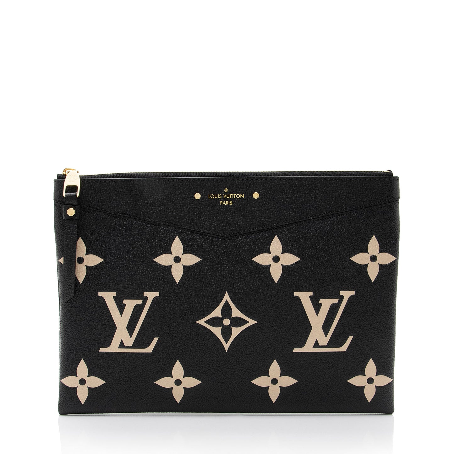 Louis Vuitton Giant Monogram Empreinte Daily Pouch (SHF-mZDtSZ)