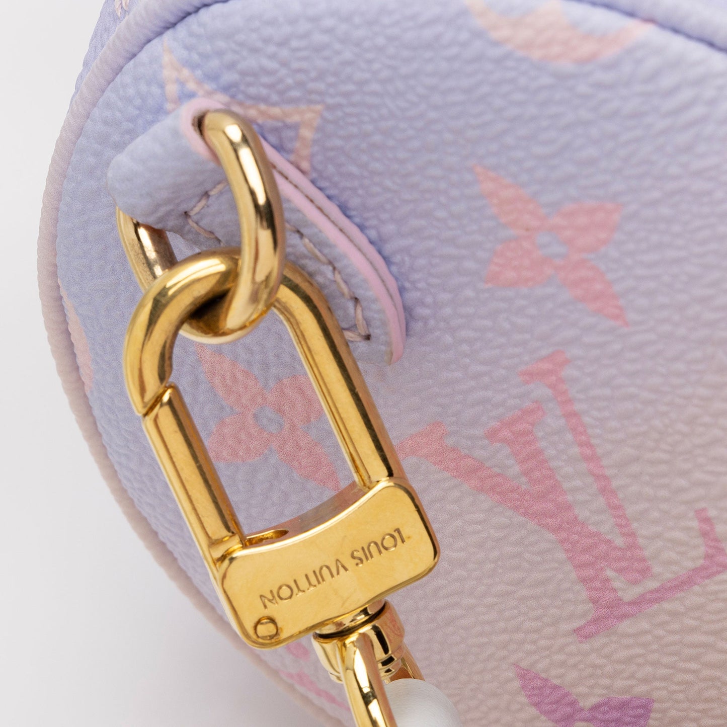 Louis Vuitton Giant Monogram Empreinte Spring In The City Papillon BB Satchel (SHF-V2PmwM)