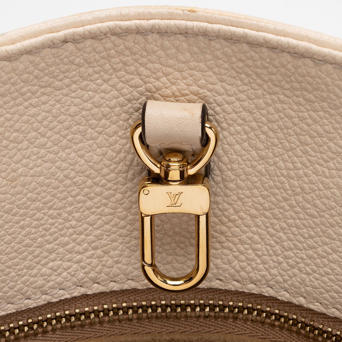 Louis Vuitton Giant Monogram Empreinte Onthego GM Tote (SHF-U4Lsdp)