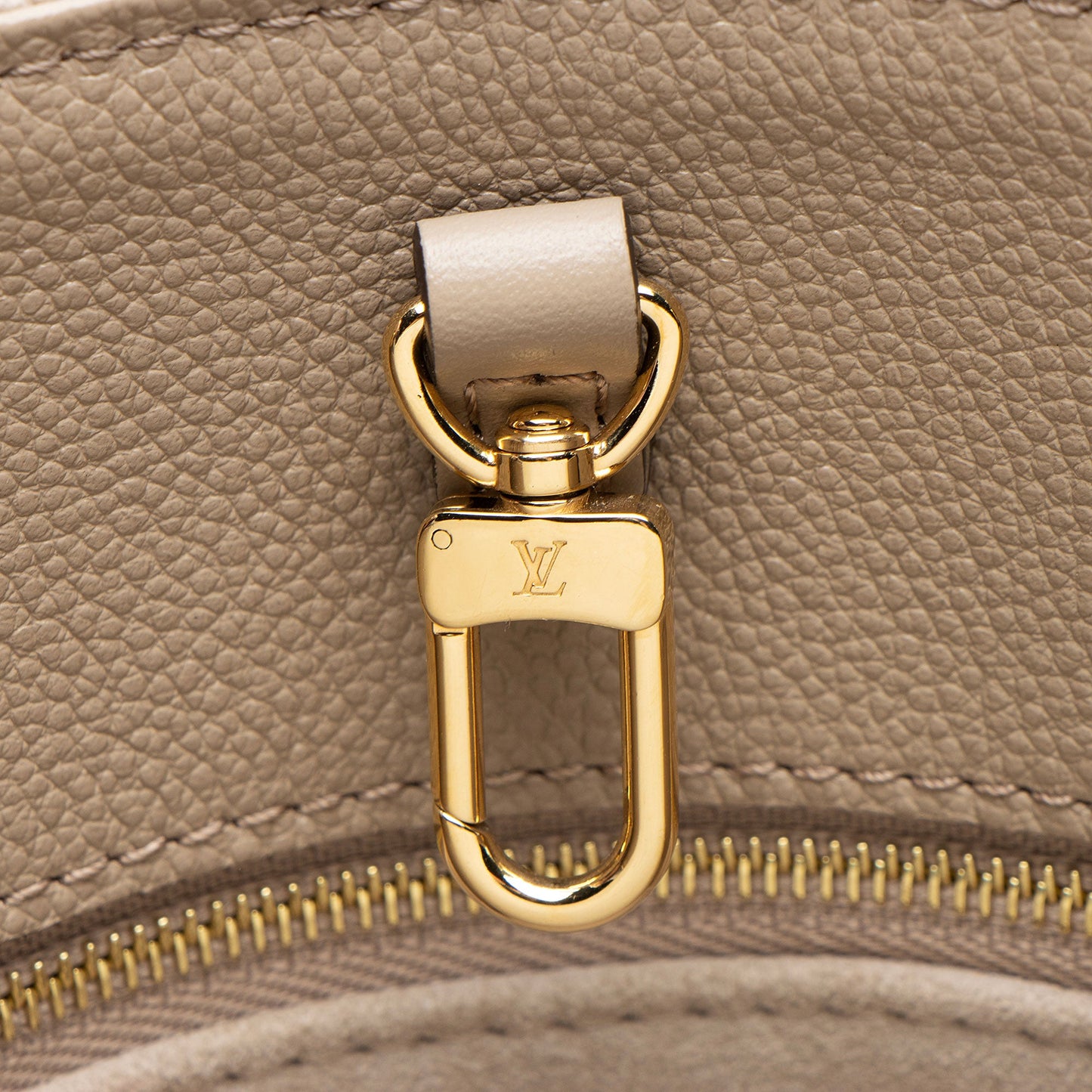 Louis Vuitton Giant Monogram Empreinte Onthego MM Tote
