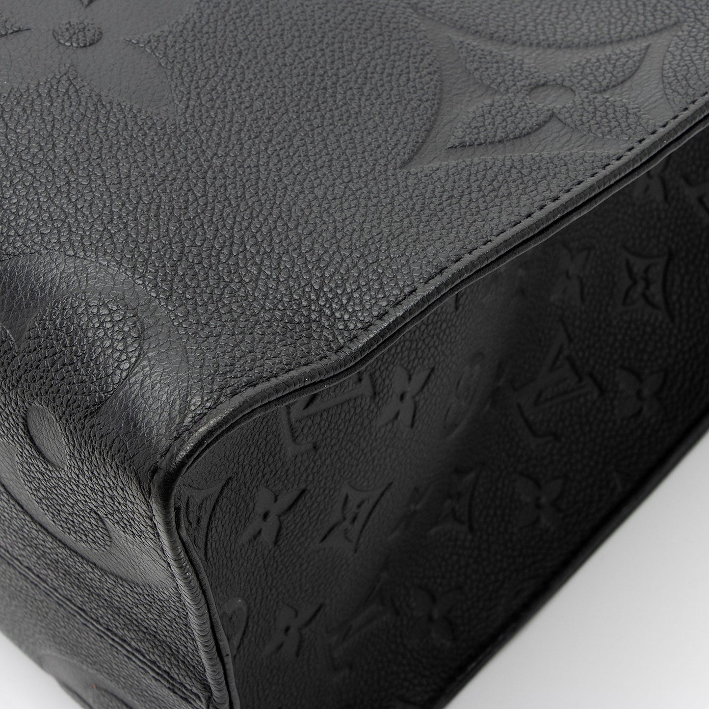 Louis Vuitton Giant Monogram Empreinte Onthego MM Tote