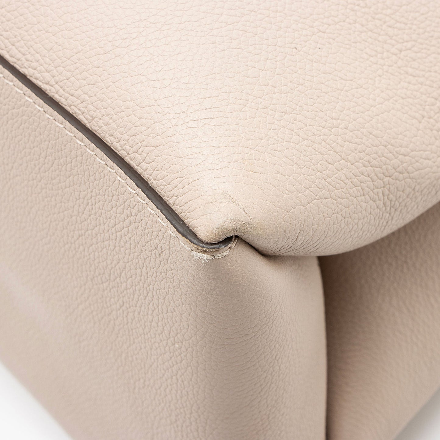 Louis Vuitton Grained Calfskin Lockme Shopper Tote