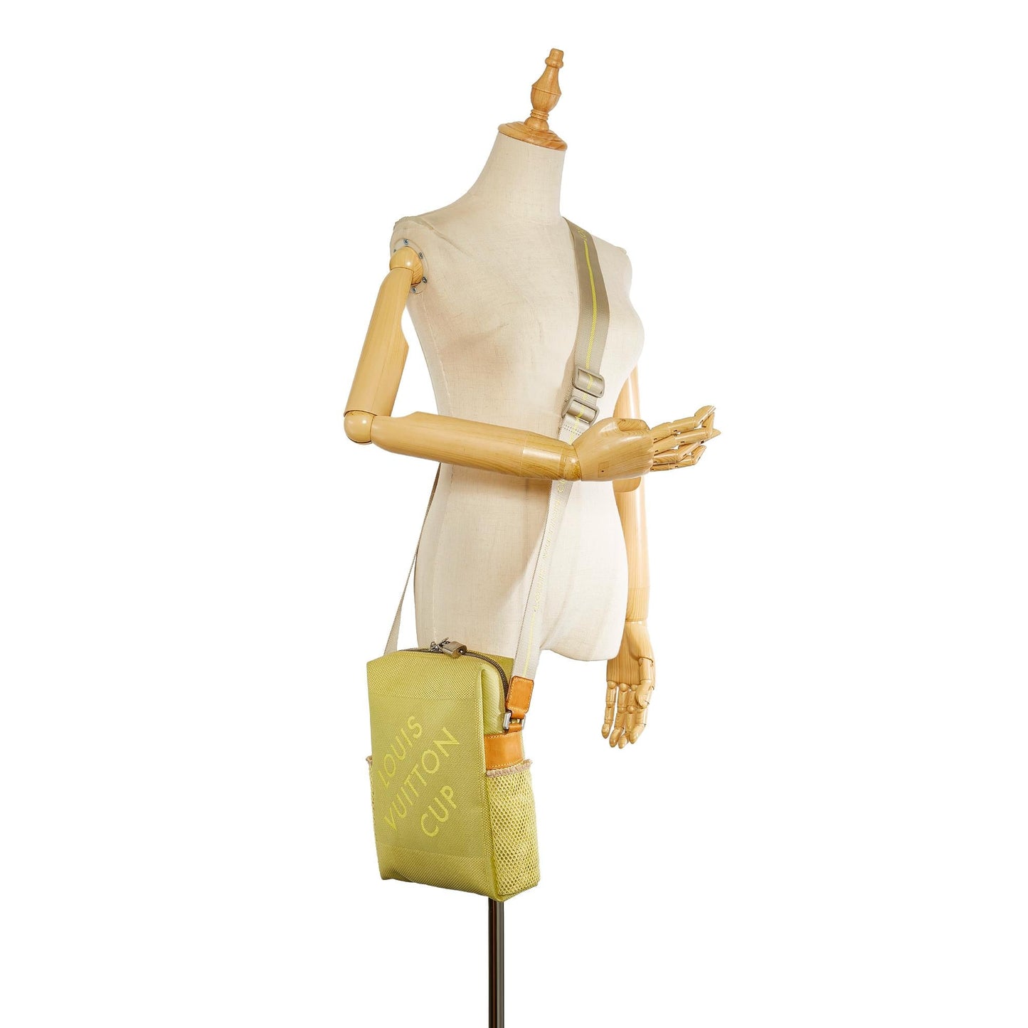 Louis Vuitton LV Cup Weatherly Crossbody Bag (SHG-31831)