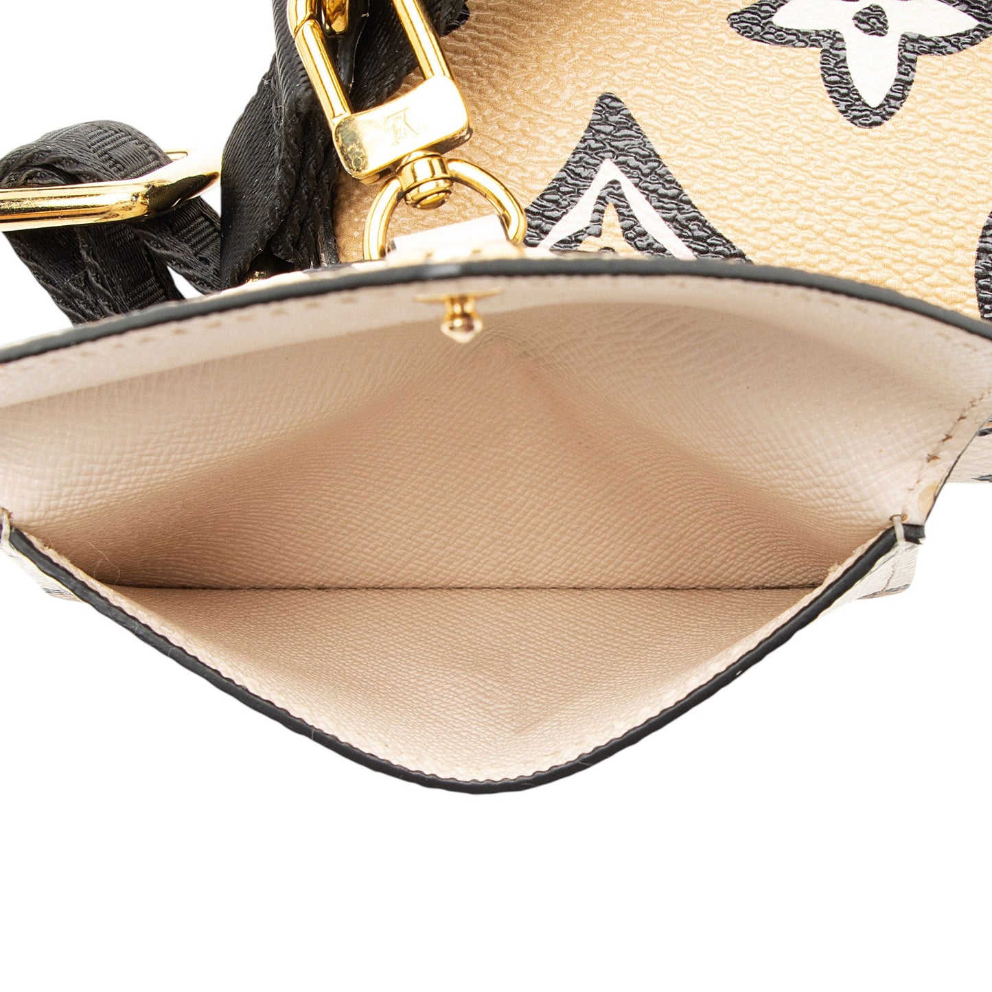 Louis Vuitton Limited Edition Giant Monogram Canvas Wild At Heart Felicie Strap