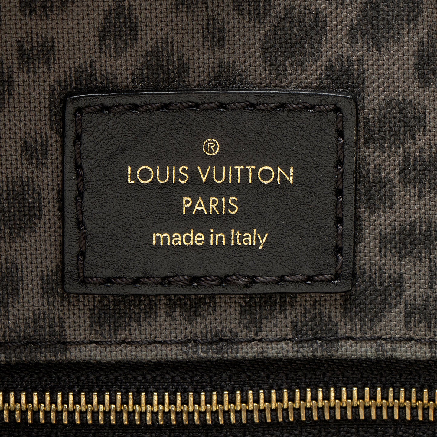 Louis Vuitton Limited Edition Giant Monogram Canvas Wild At Heart Onthego GM Tote