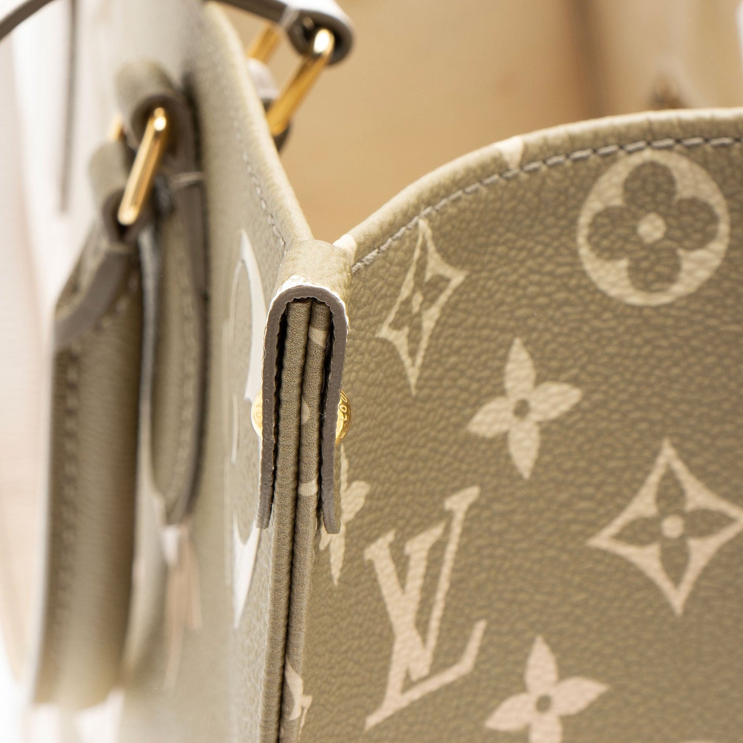 Louis Vuitton Limited Edition Giant Monogram Empreinte Spring In The City Onthego MM Tote