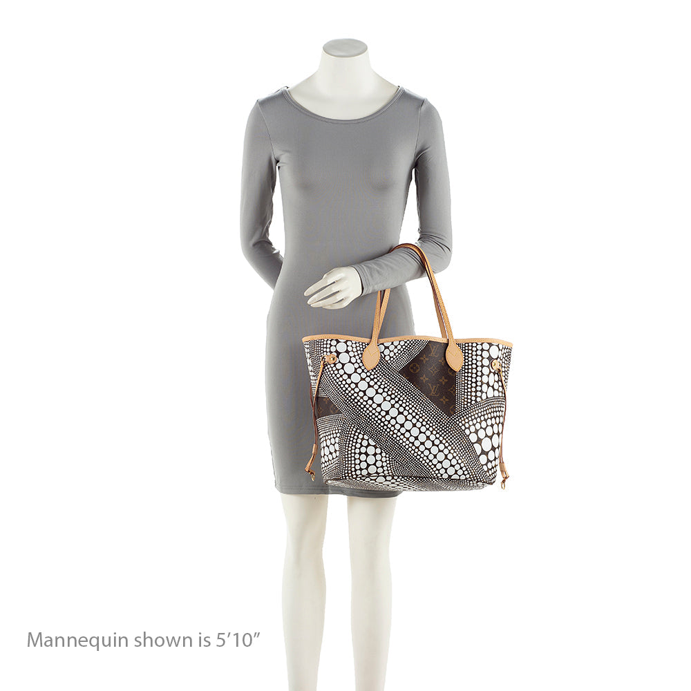 Louis Vuitton Limited Edition Kusama Neverfull MM Tote (SHF-19795)