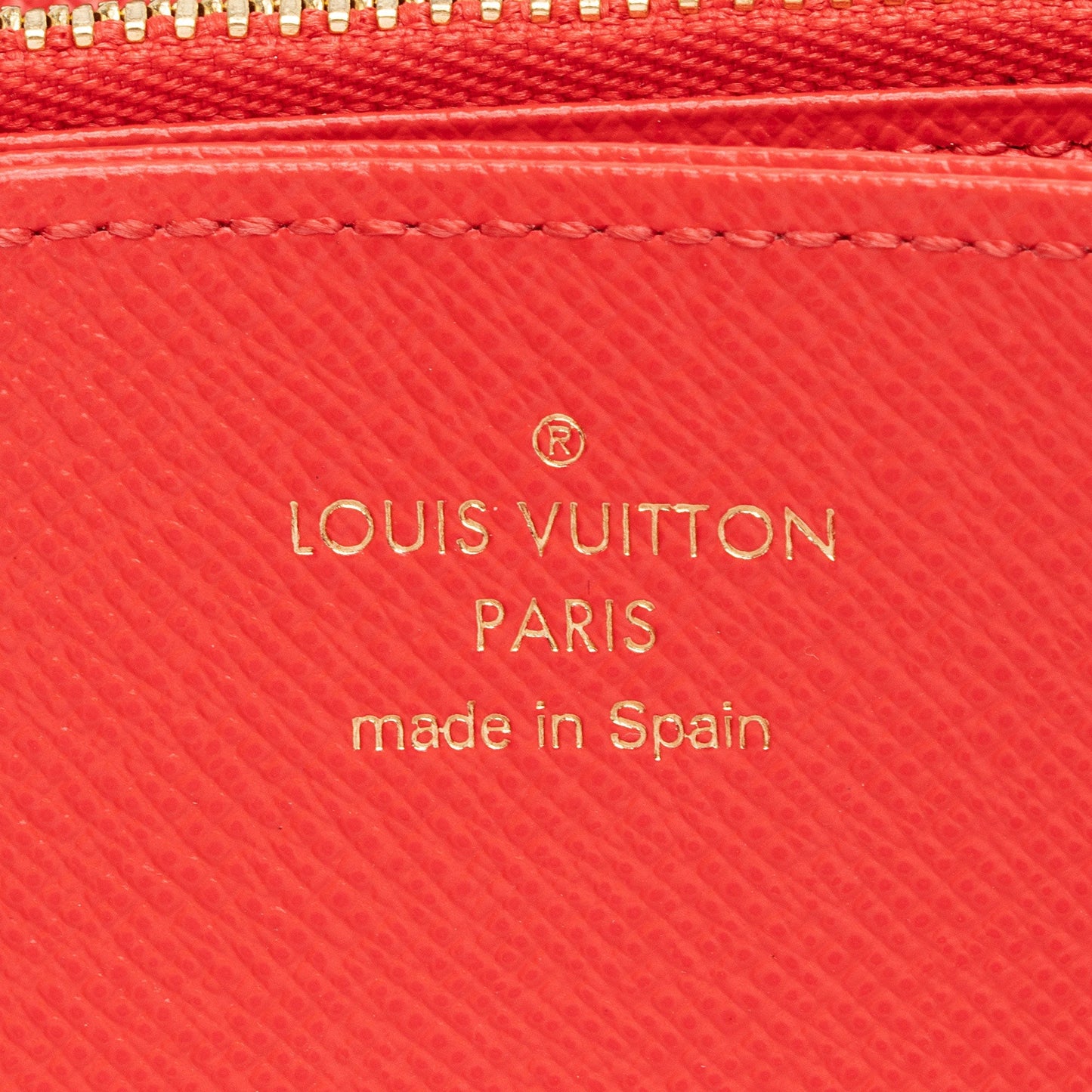 Louis Vuitton Limited Edition Monogram Canvas Animation Transatlantic Zippy Wallet (SHF-xi7jMF)