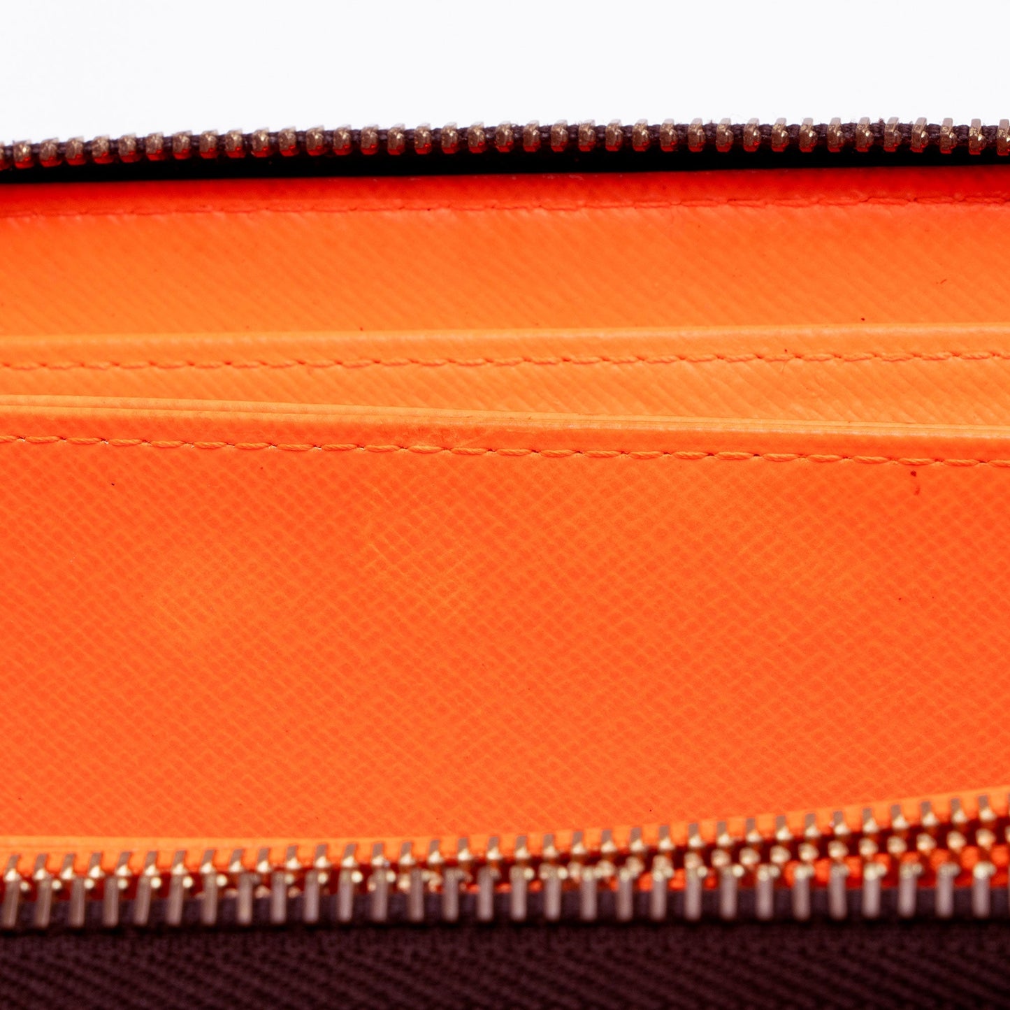 Louis Vuitton Limited Edition Monogram Graffiti Zippy Wallet (SHF-KH4elc)