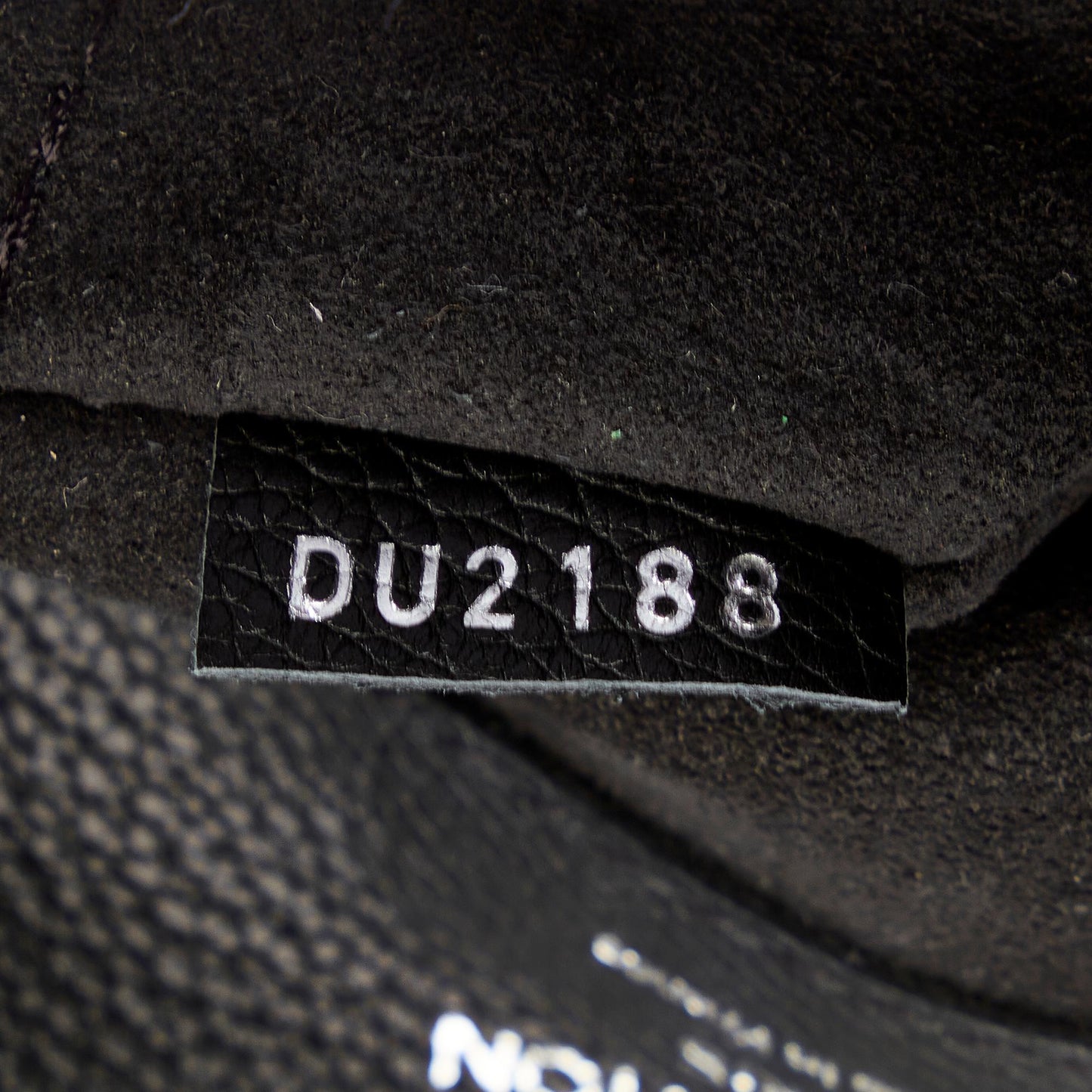 Louis Vuitton LockMe Backpack (SHG-eaze6Y)