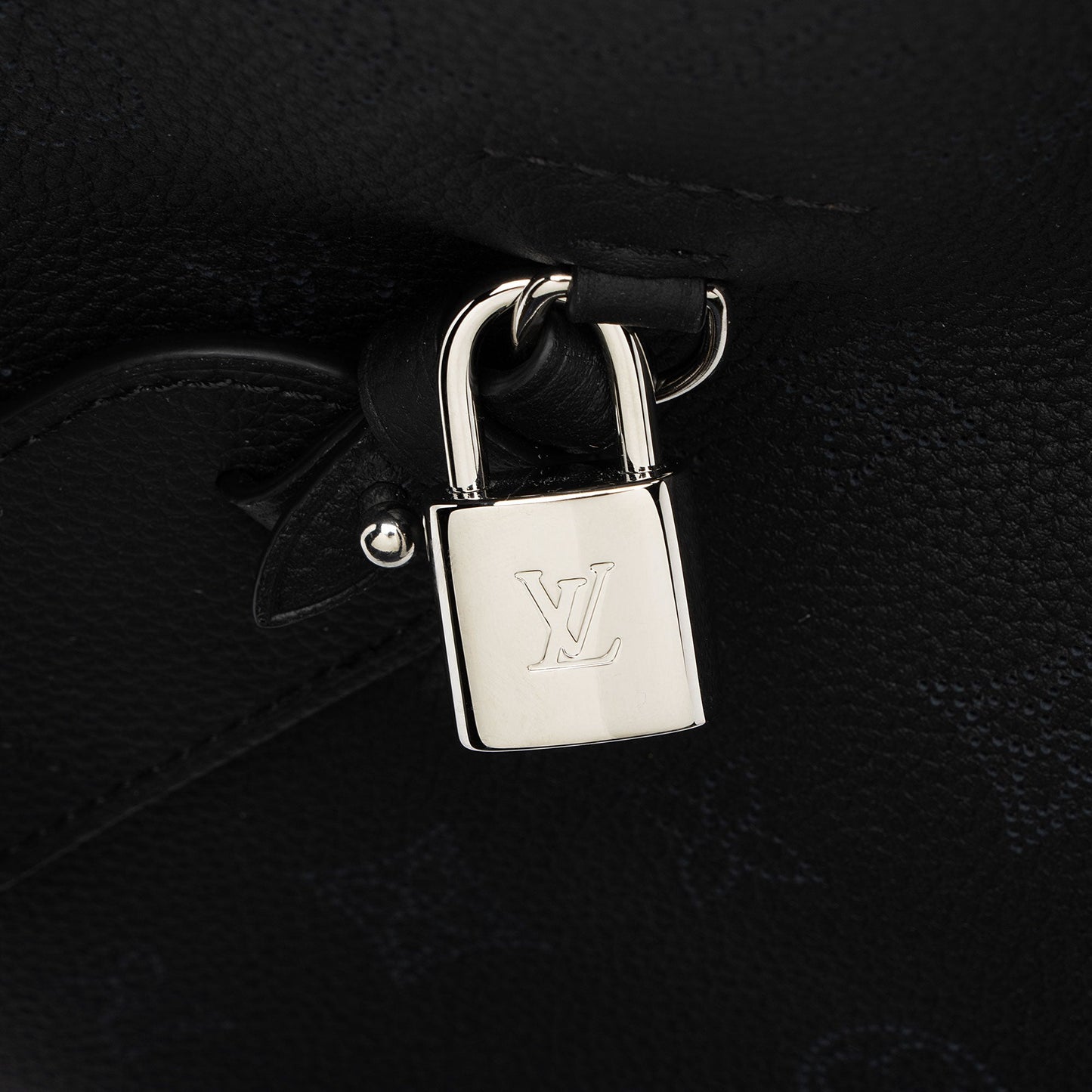 Louis Vuitton Mahina Leather Boundless Tote