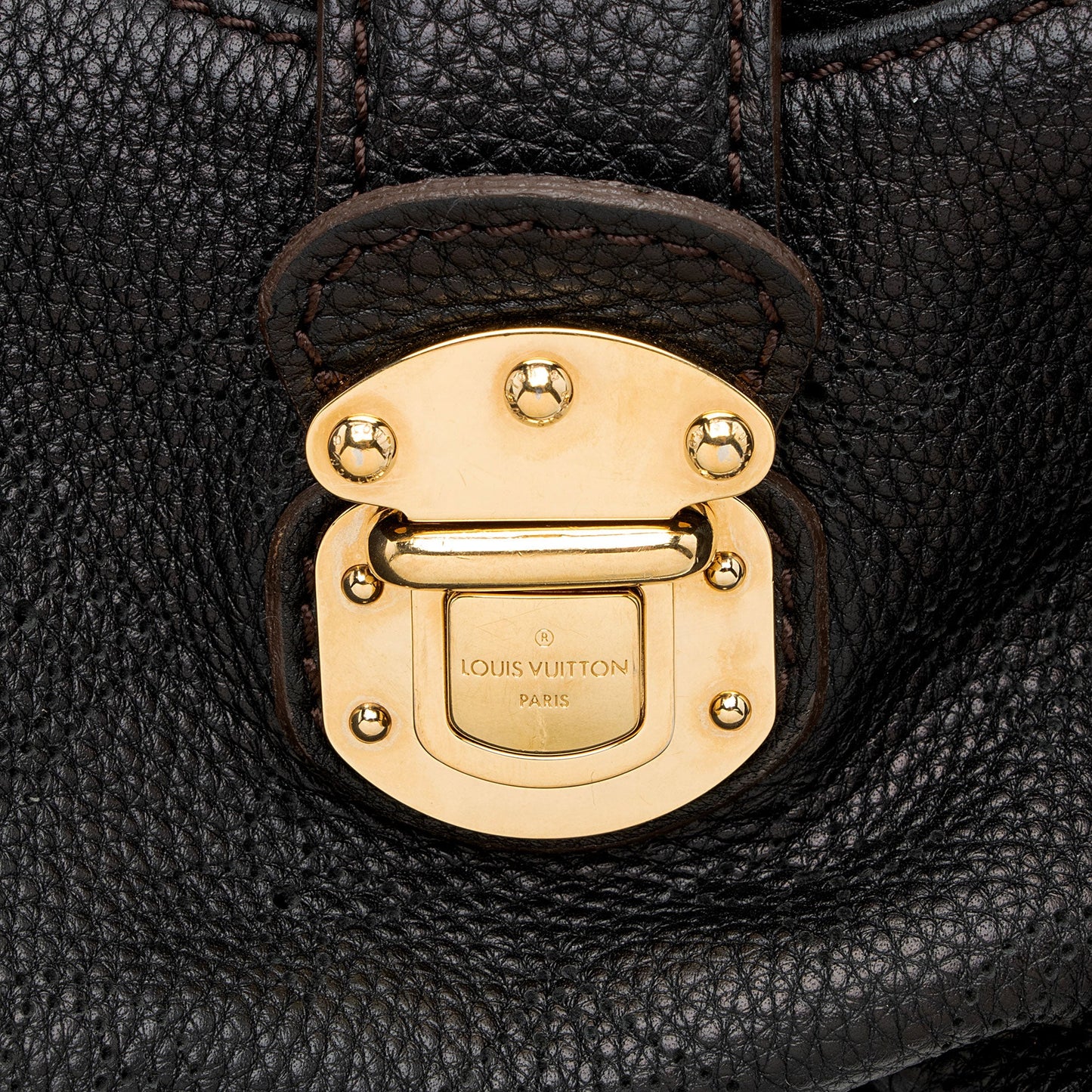Louis Vuitton Mahina Leather L Hobo