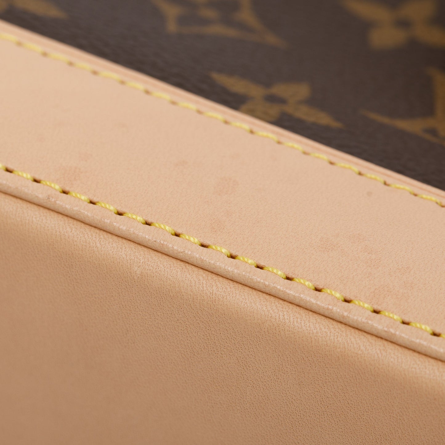 Louis Vuitton Monogram Alma BB