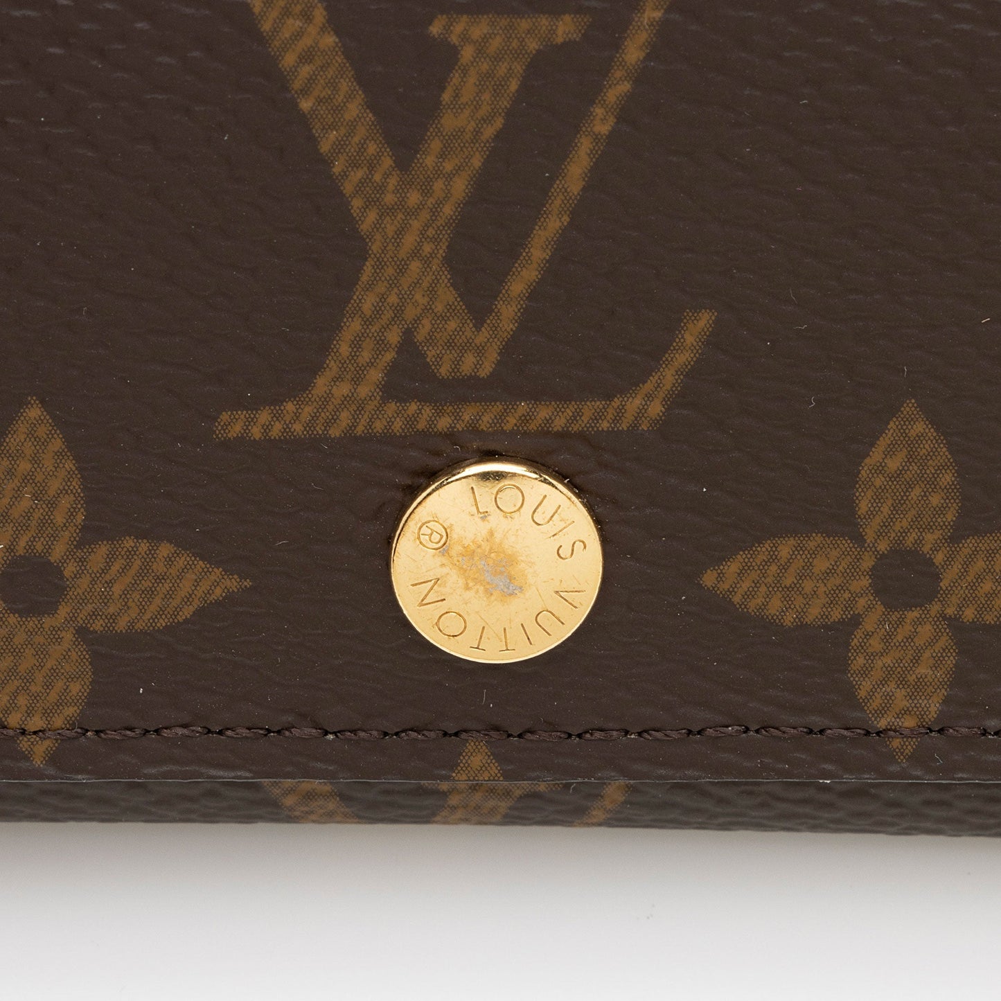 Louis Vuitton Monogram Canvas 4 Key Holder (SHF-n1Q3ZV)