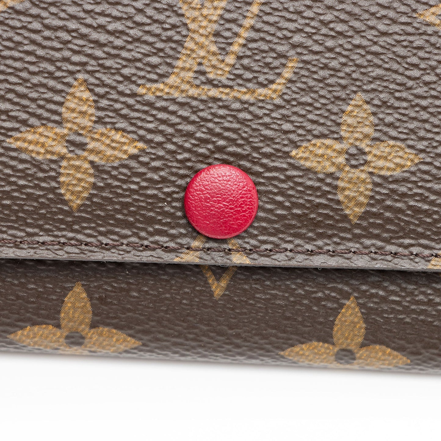 Louis Vuitton Monogram Canvas 6 Key Holder (SHF-1x9Tnv)