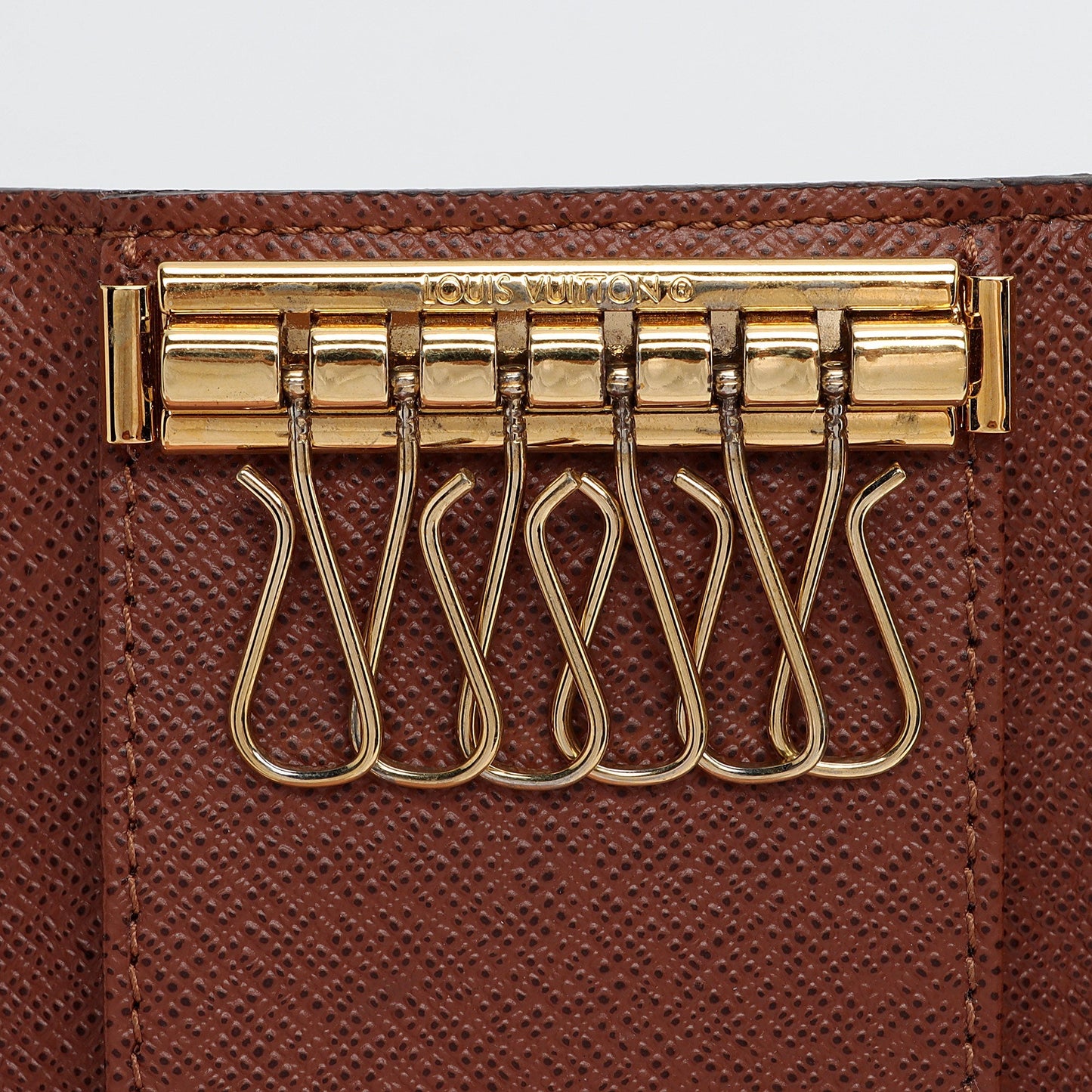 Louis Vuitton Monogram Canvas 6 Key Holder (SHF-2B2HPK)