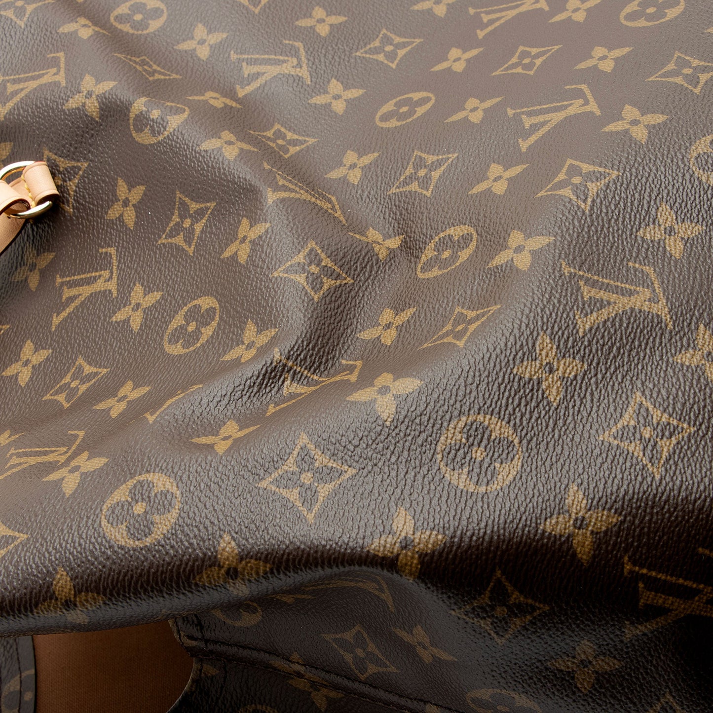 Louis Vuitton Monogram Canvas Atlantis GM Tote (SHF-OD6VL2)