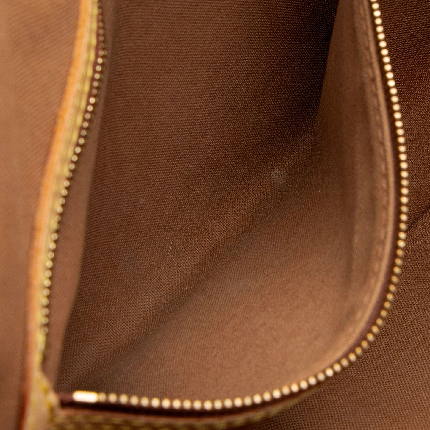 Louis Vuitton Monogram Canvas Batignolles Horizontal Tote (SHF-y51xRF)