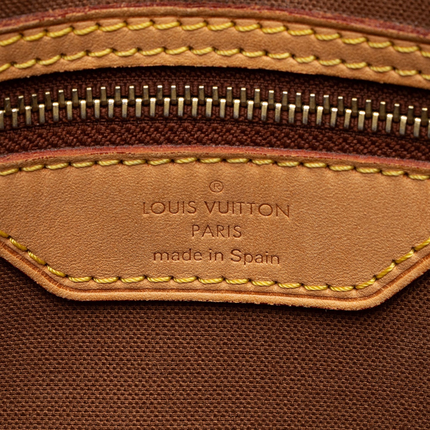 Louis Vuitton Monogram Canvas Batignolles Horizontal Tote (SHF-4QtywM)