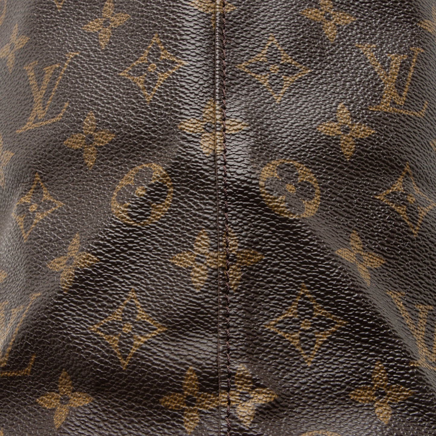 Louis Vuitton Monogram Canvas Bucket GM Tote (SHF-RnIGXM)