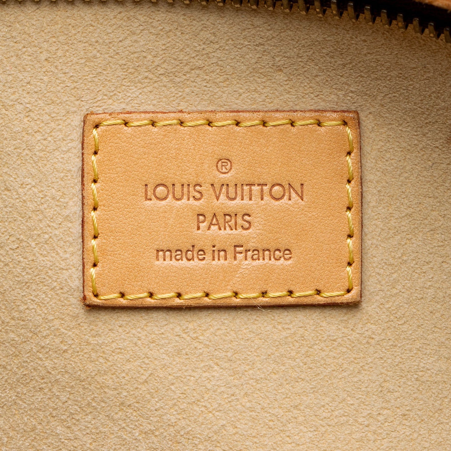 Louis Vuitton Monogram Canvas Estrela MM Tote (SHF-USV0uo)