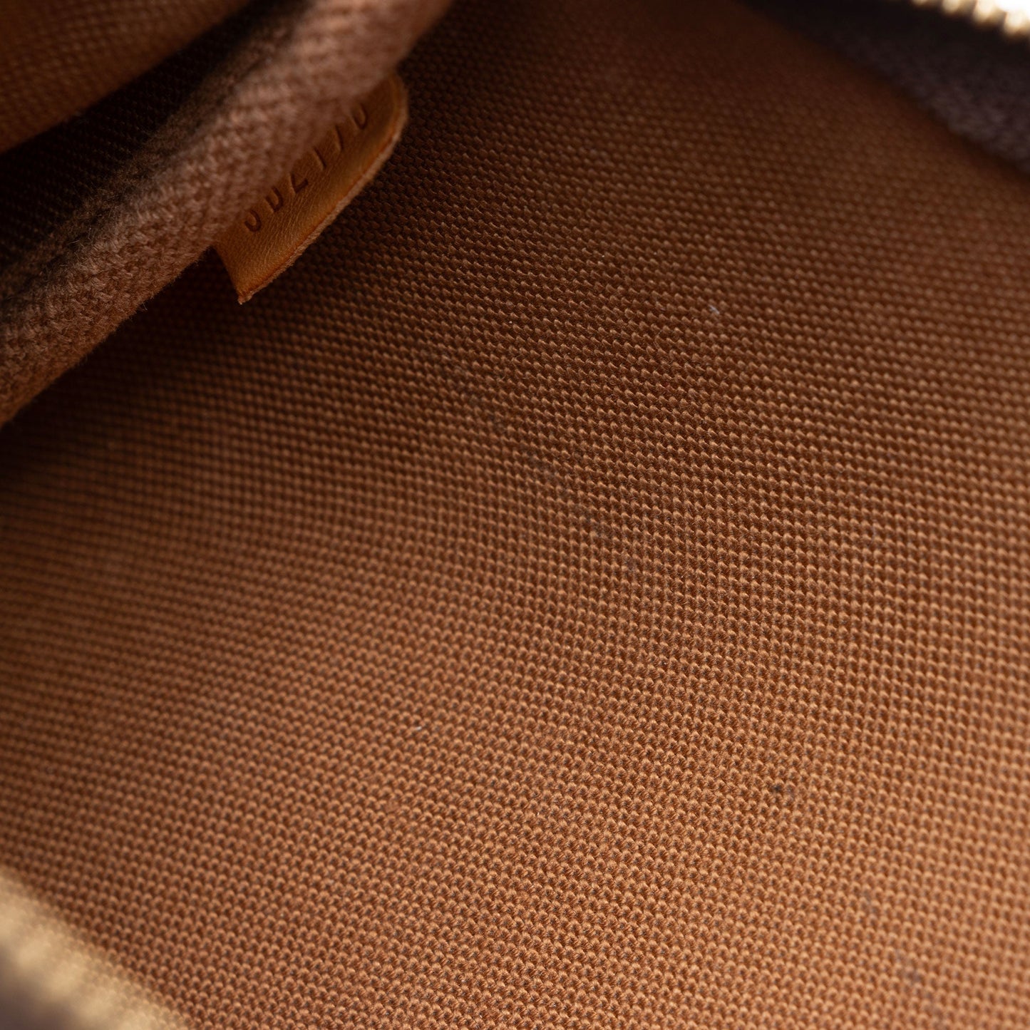 Louis Vuitton Monogram Canvas Eva Clutch (SHF-y3x30J)