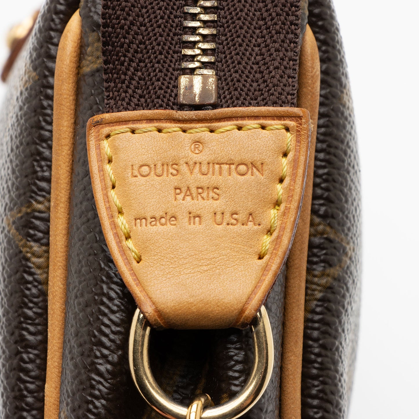 Louis Vuitton Monogram Canvas Eva Clutch (SHF-y3x30J)