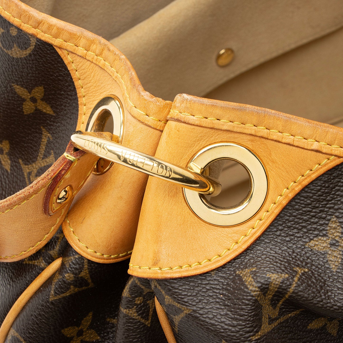 Louis Vuitton Monogram Canvas Galliera PM Shoulder Bag
