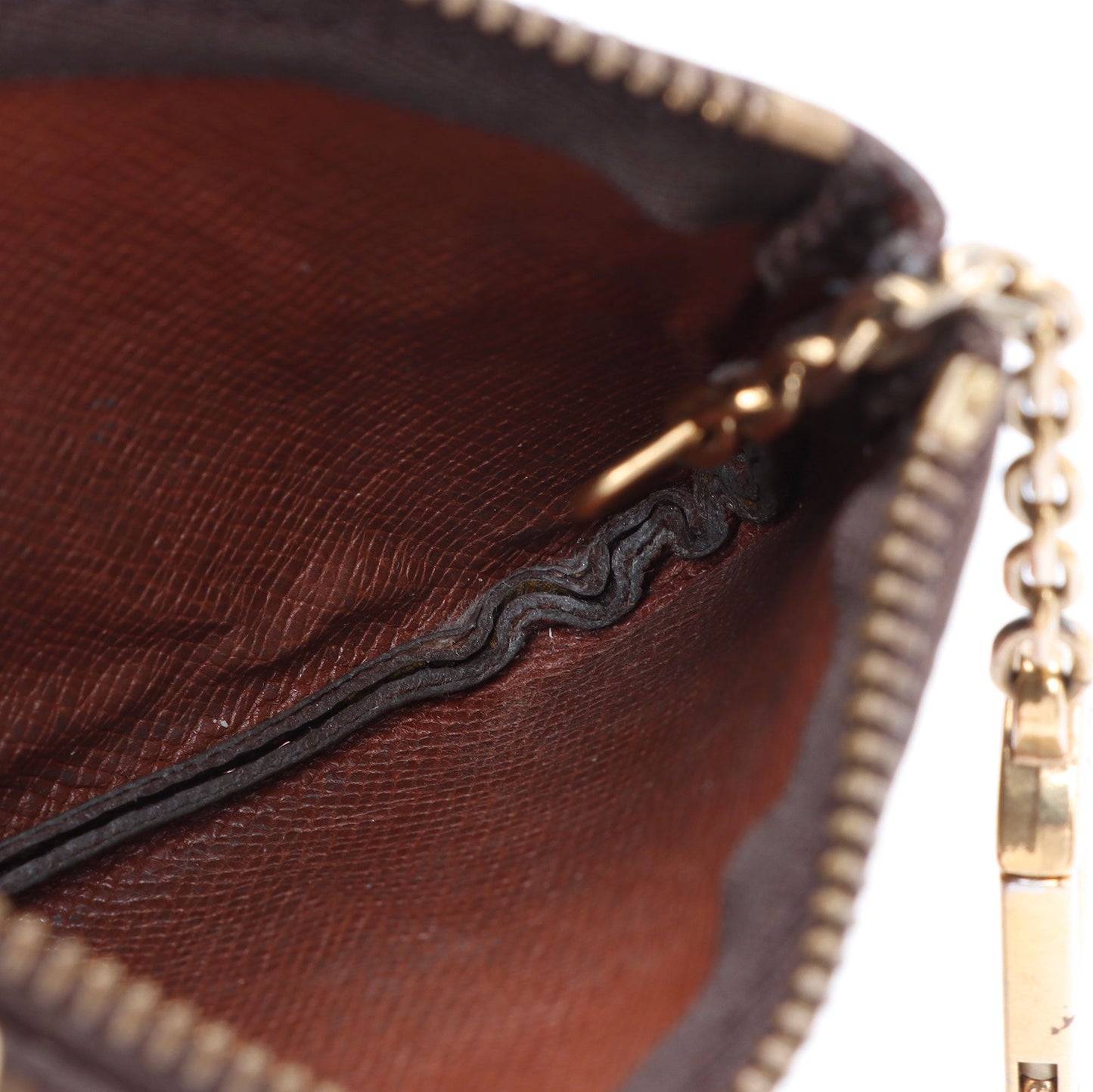 Louis Vuitton Monogram Canvas Key Pouch (SHF-jtAIXX)