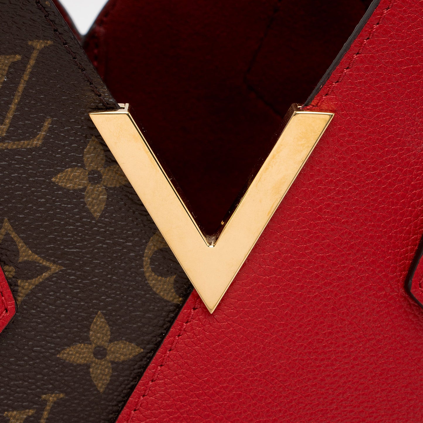 Louis Vuitton Monogram Canvas Kimono Tote (SHF-l235cQ)