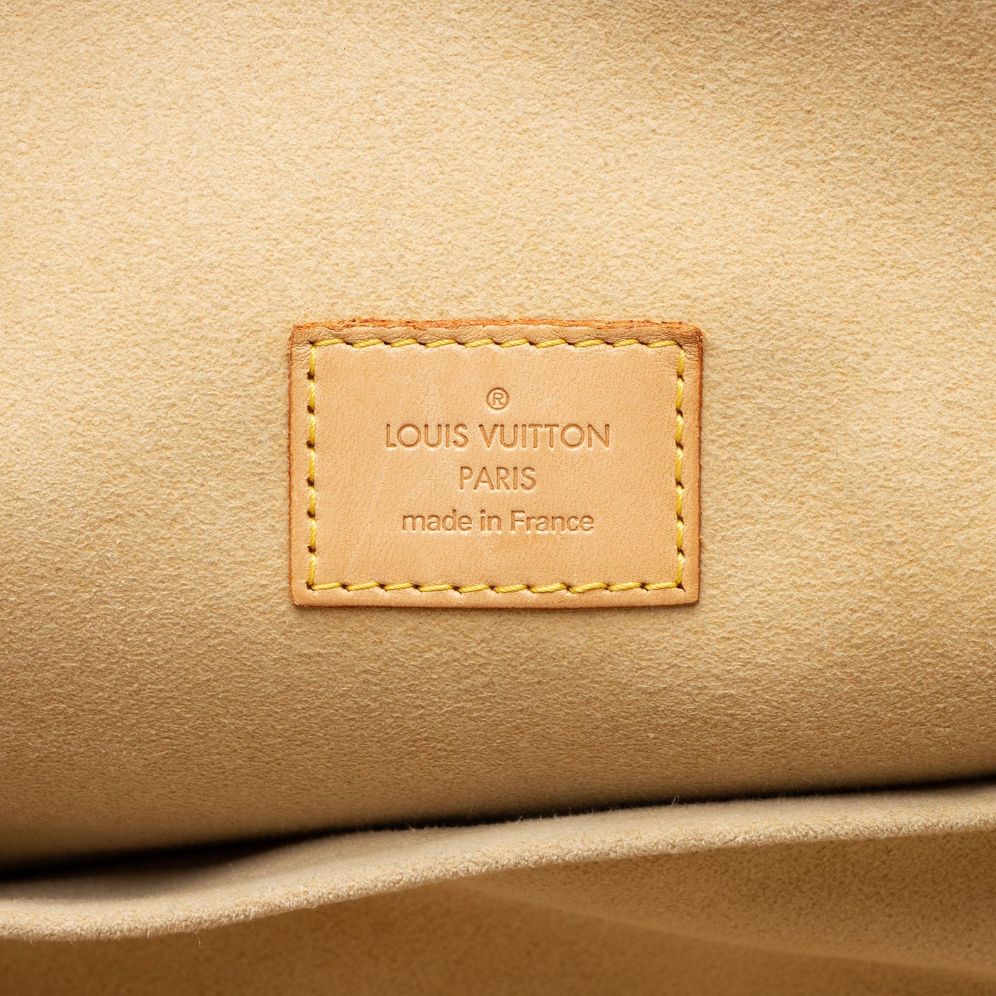Louis Vuitton Monogram Canvas Manhattan GM Satchel (SHF-cuyjWb)