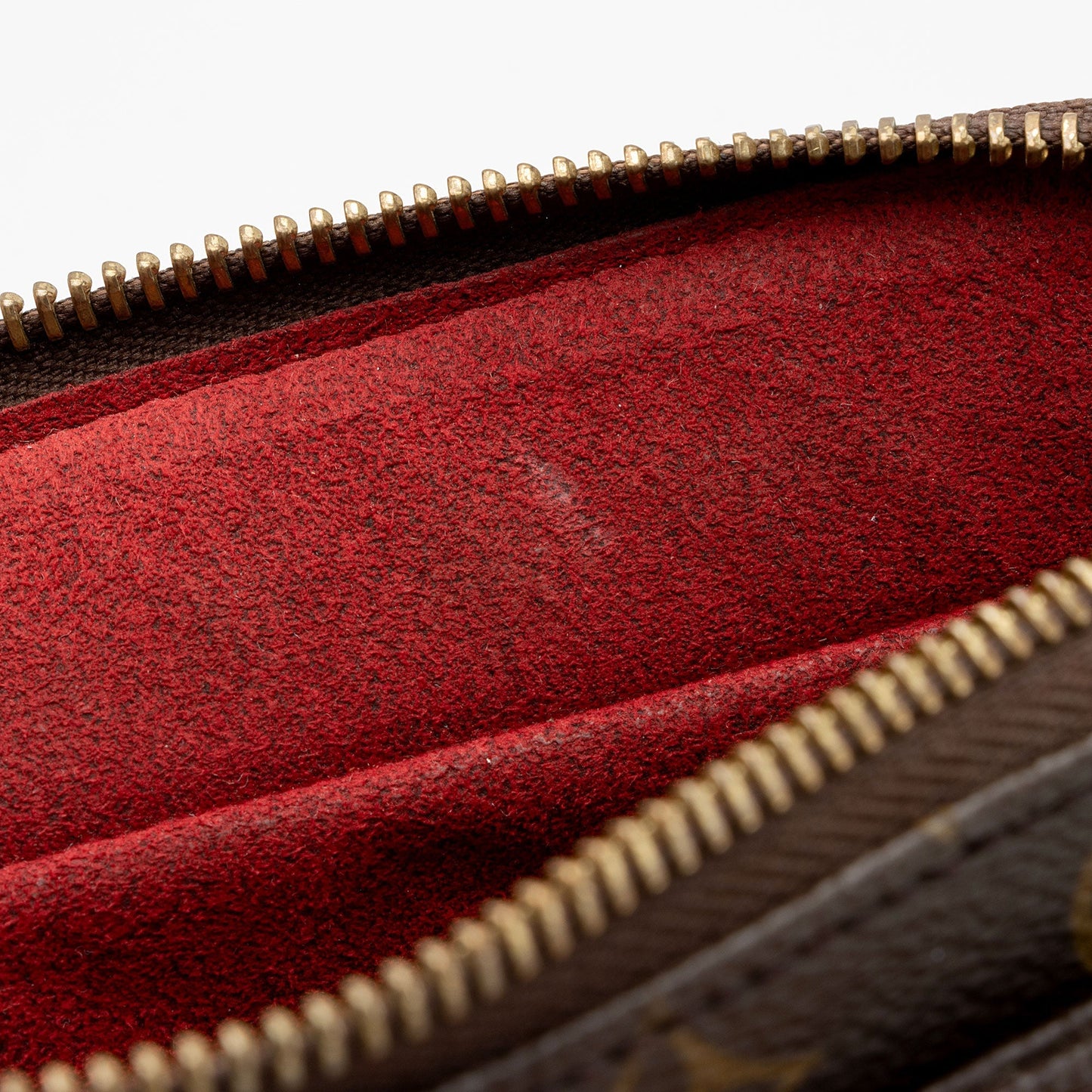 Louis Vuitton Monogram Canvas Multipli-cite Tote (SHF-PGxg2v)