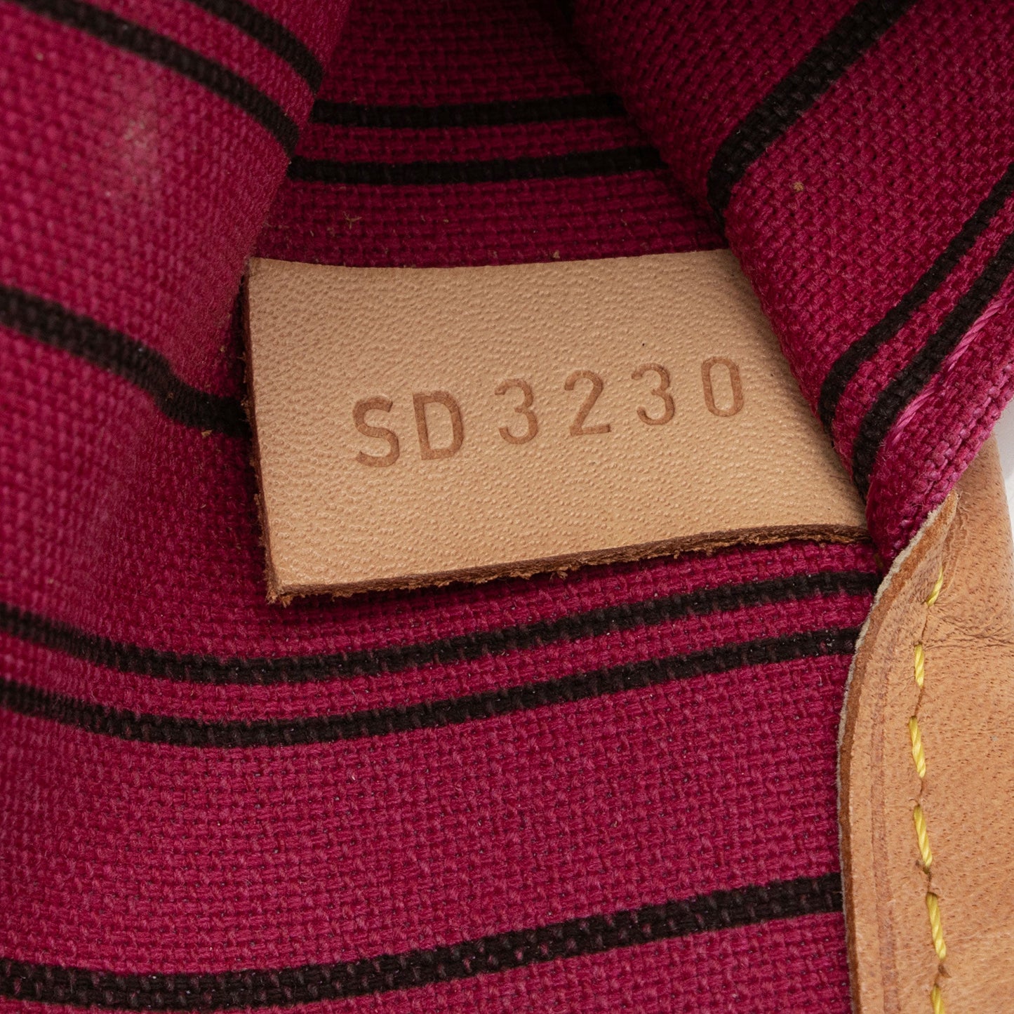 Louis Vuitton Monogram Canvas Neverfull GM Tote (SHF-tU1ifw)