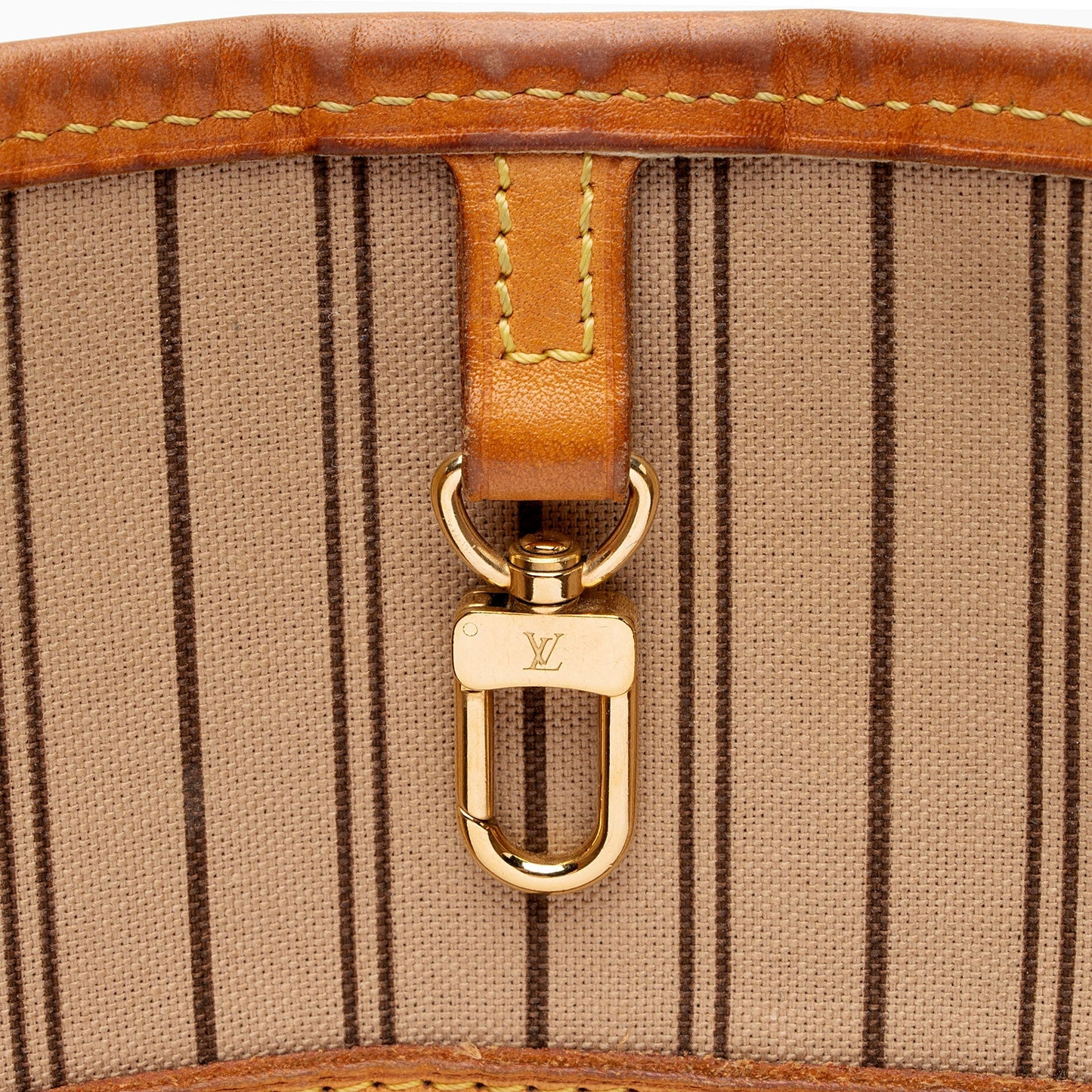 Louis Vuitton Monogram Canvas Neverfull GM Tote (SHF-nSJuuC)